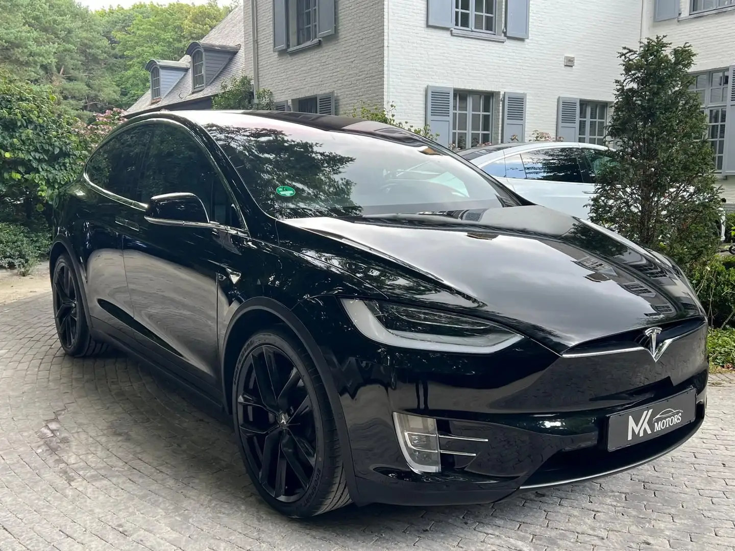 Tesla Model X Long Range/ 22'' Arachnid/ Towhook/ Winter/Premium Schwarz - 2