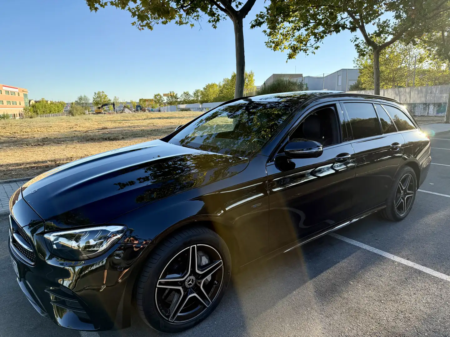 Mercedes-Benz E 300 Estate de 4Matic AMG - 1