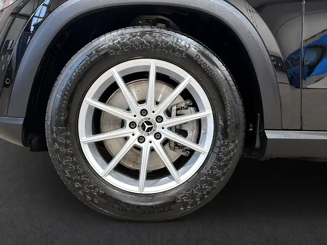 Mercedes-Benz Gle view 4