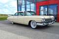 Cadillac Deville Beige - thumbnail 3