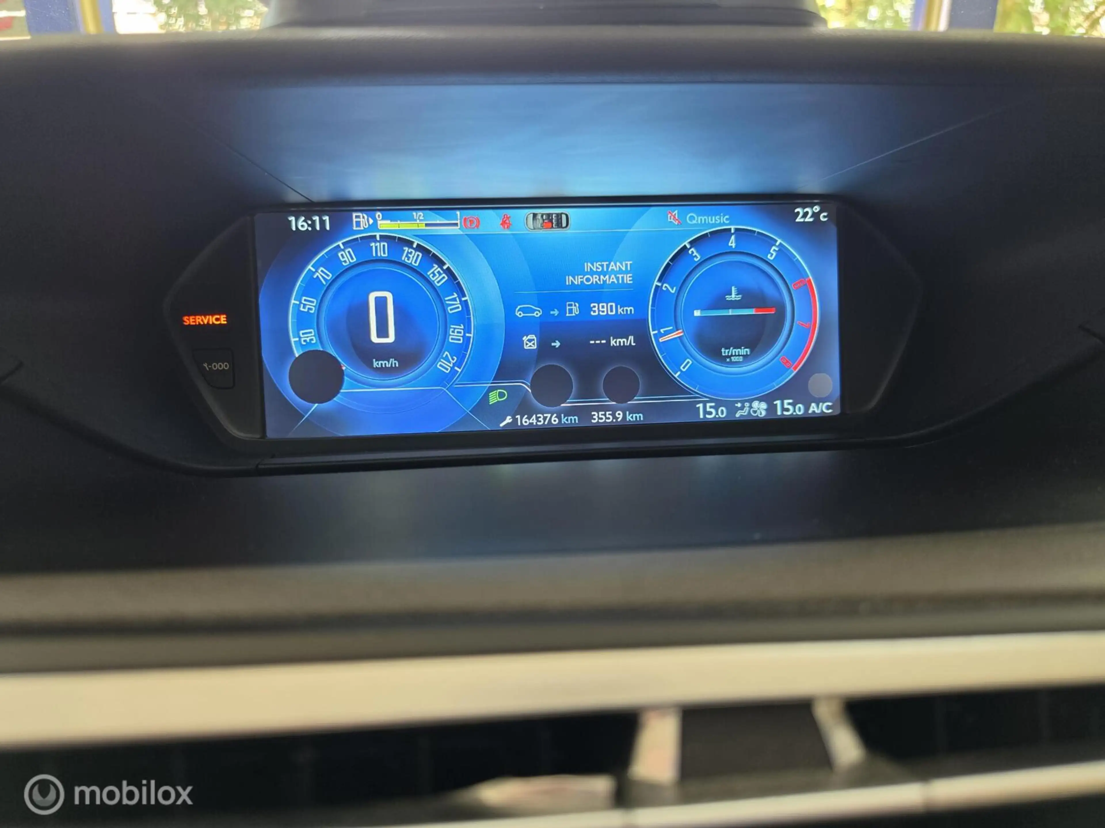 Citroen C4 Picasso 1.6 VTi Intensive — photo 12