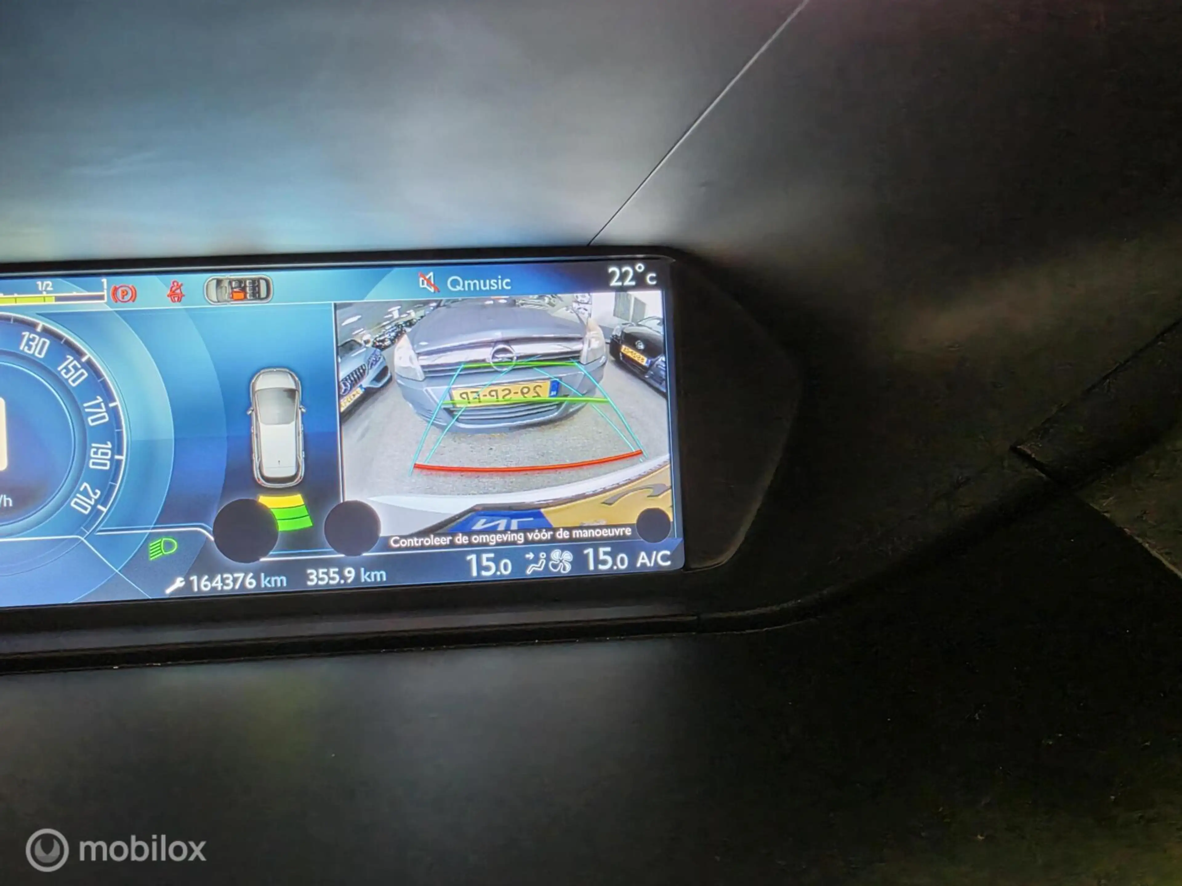 Citroen C4 Picasso 1.6 VTi Intensive — photo 9