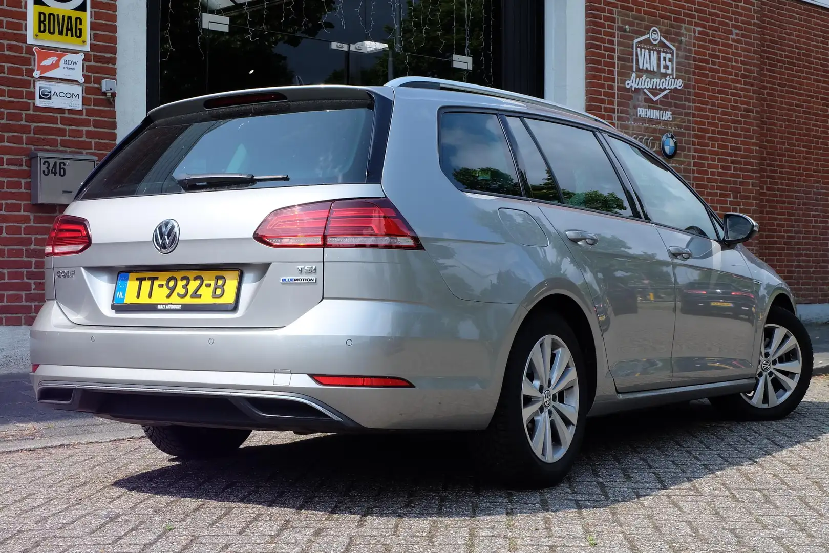 Volkswagen Golf Variant 1.5 TSI Comfortline Business / LED / CarPlay / erg Gris - 2