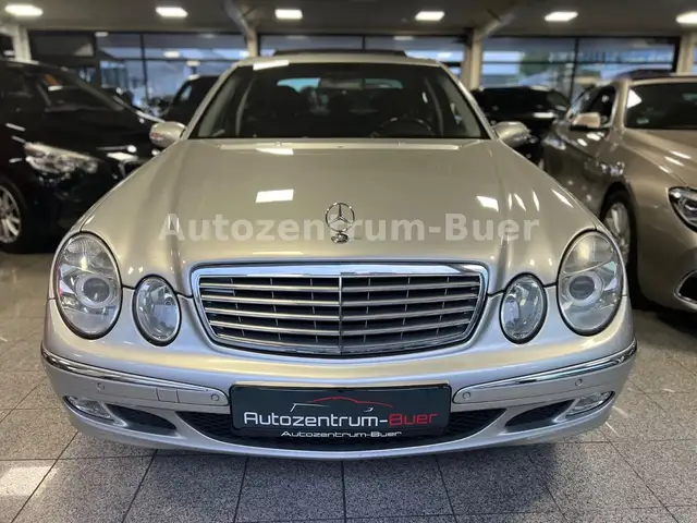Mercedes-Benz E 200 E -Klasse Lim. E 200 Kompressor
