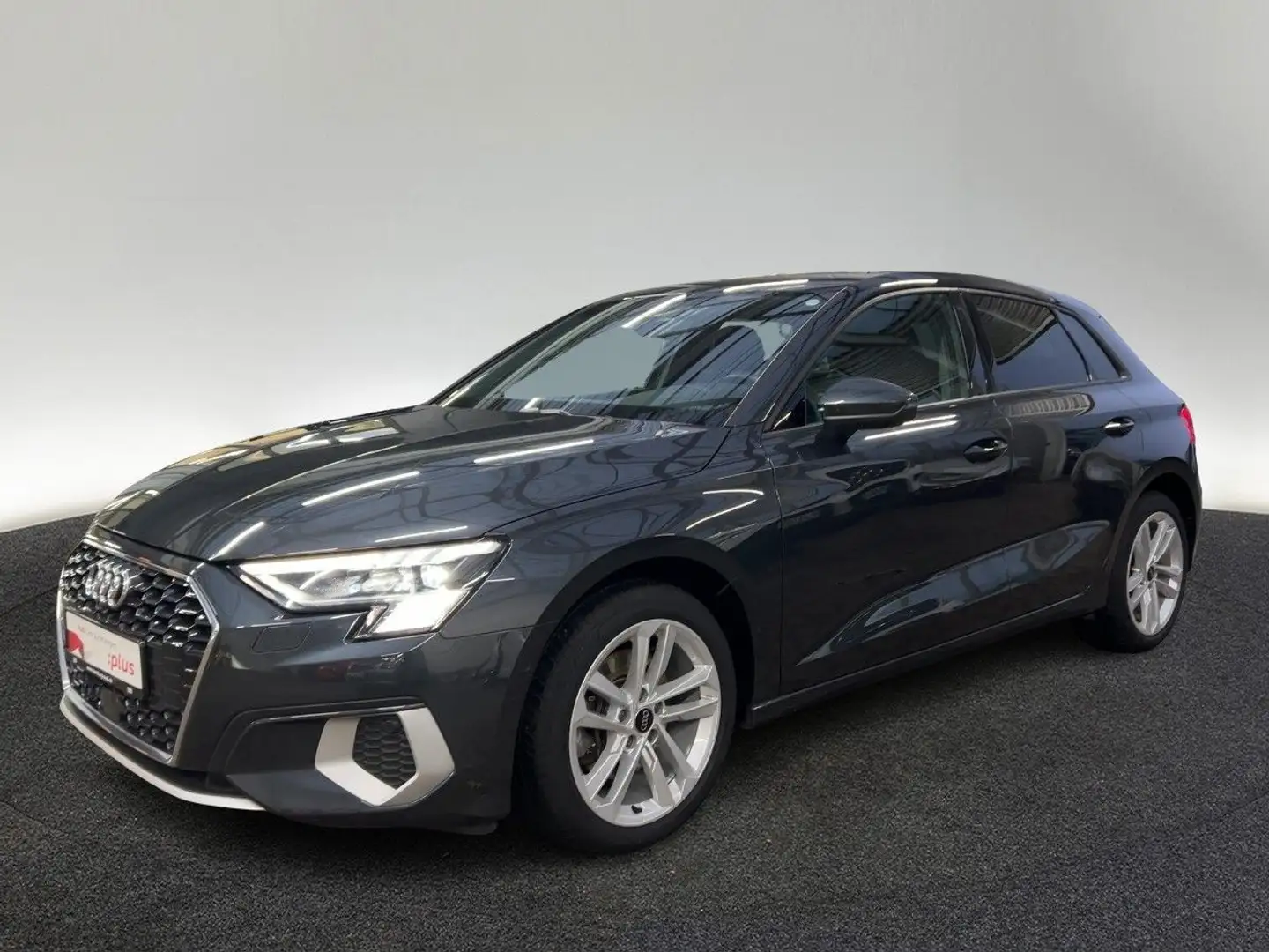 Audi A3 35 TFSI advanced S tronic Matrix AH Grau - 2