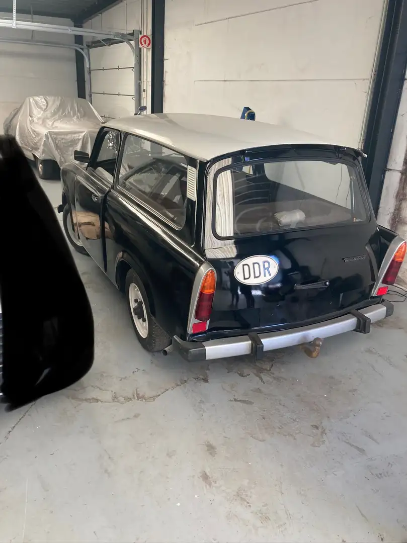 Trabant P601 BREAK Zwart - 2