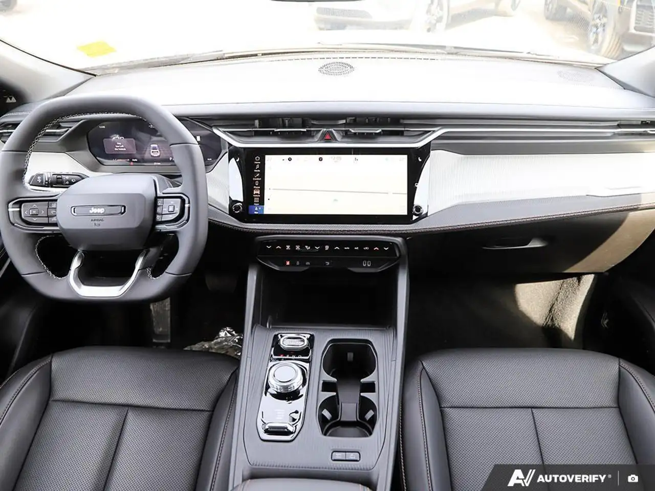 Jeep Cherokee снимка Jeep Cherokee