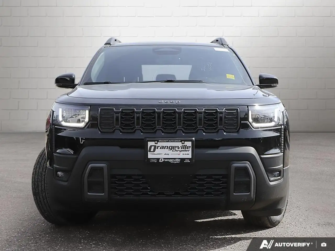 Jeep Cherokee снимка Jeep Cherokee