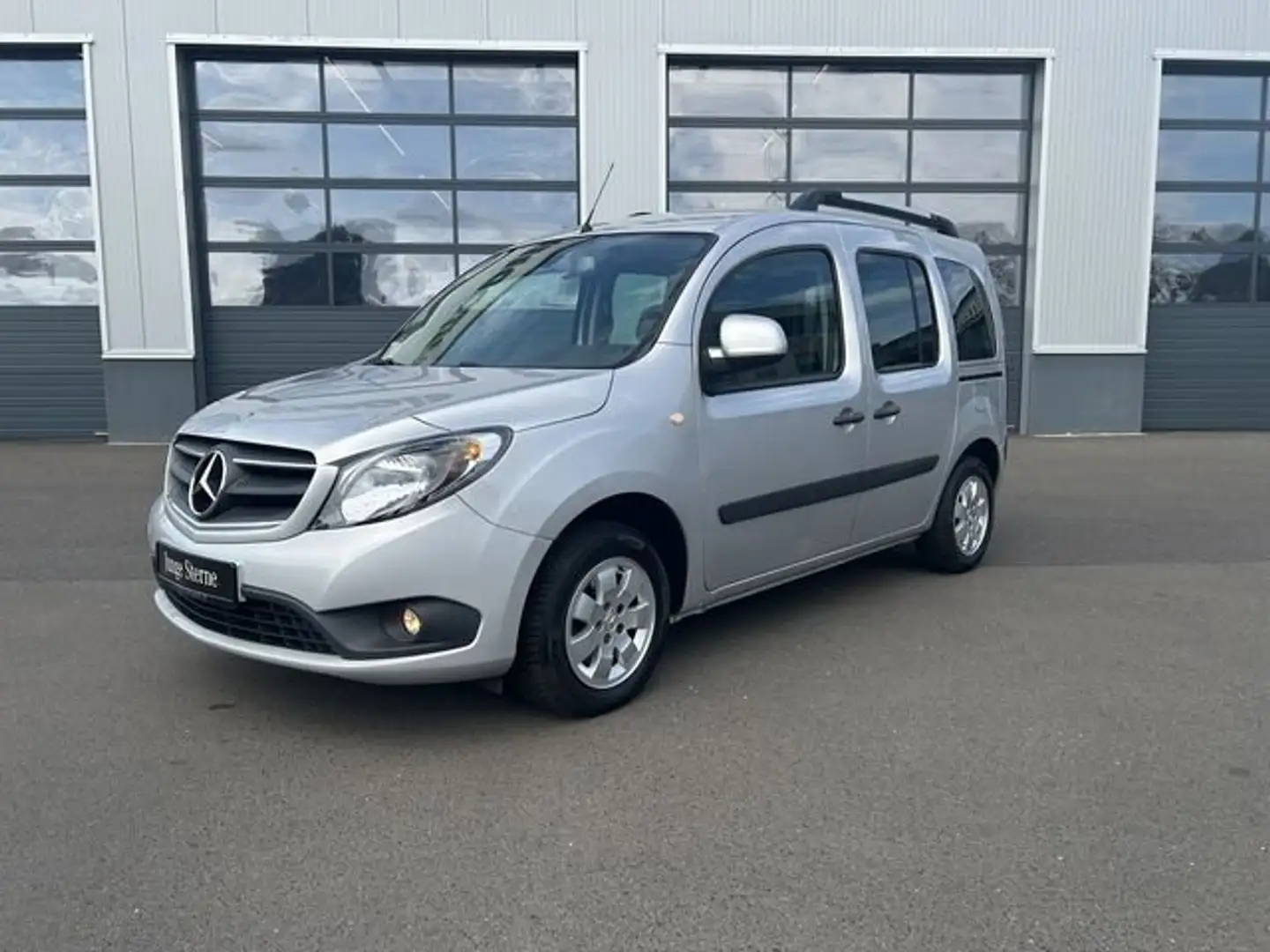 Mercedes-Benz Citan Citan 111 Tourer L Kamera Tempomat Sitzheizung Argent - 2