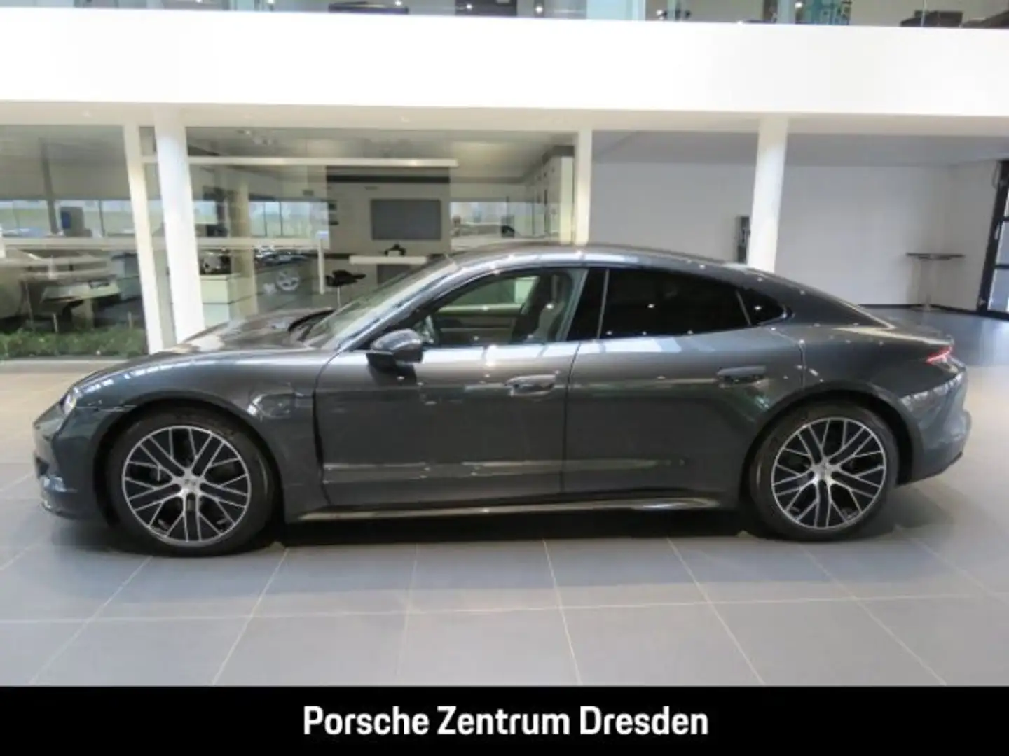 Porsche Taycan . Grau - 2