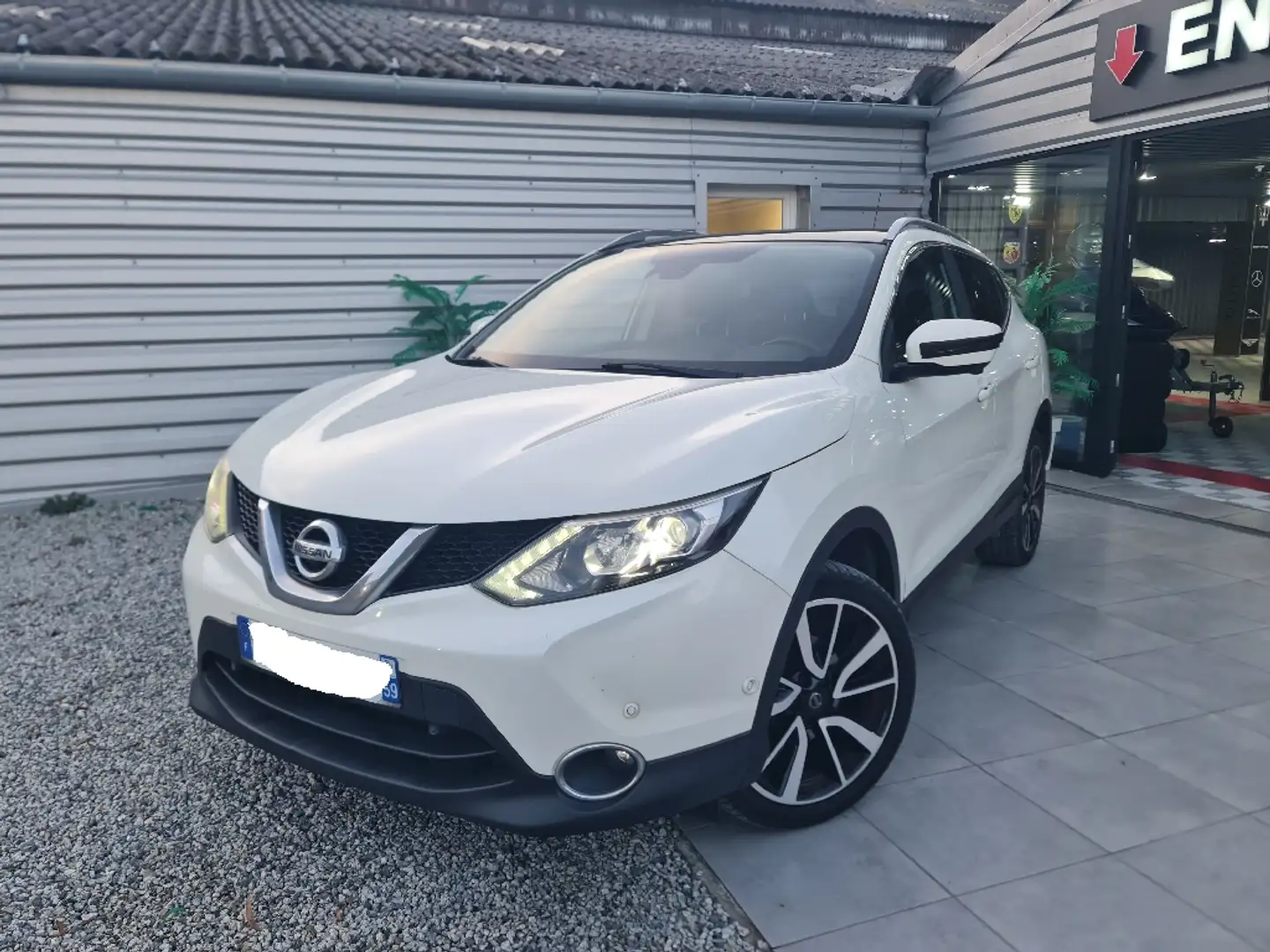 Nissan Qashqai 1.5L dCi 110 CV * PACK N-Connecta * REPRISE POSSIBLE * - 1