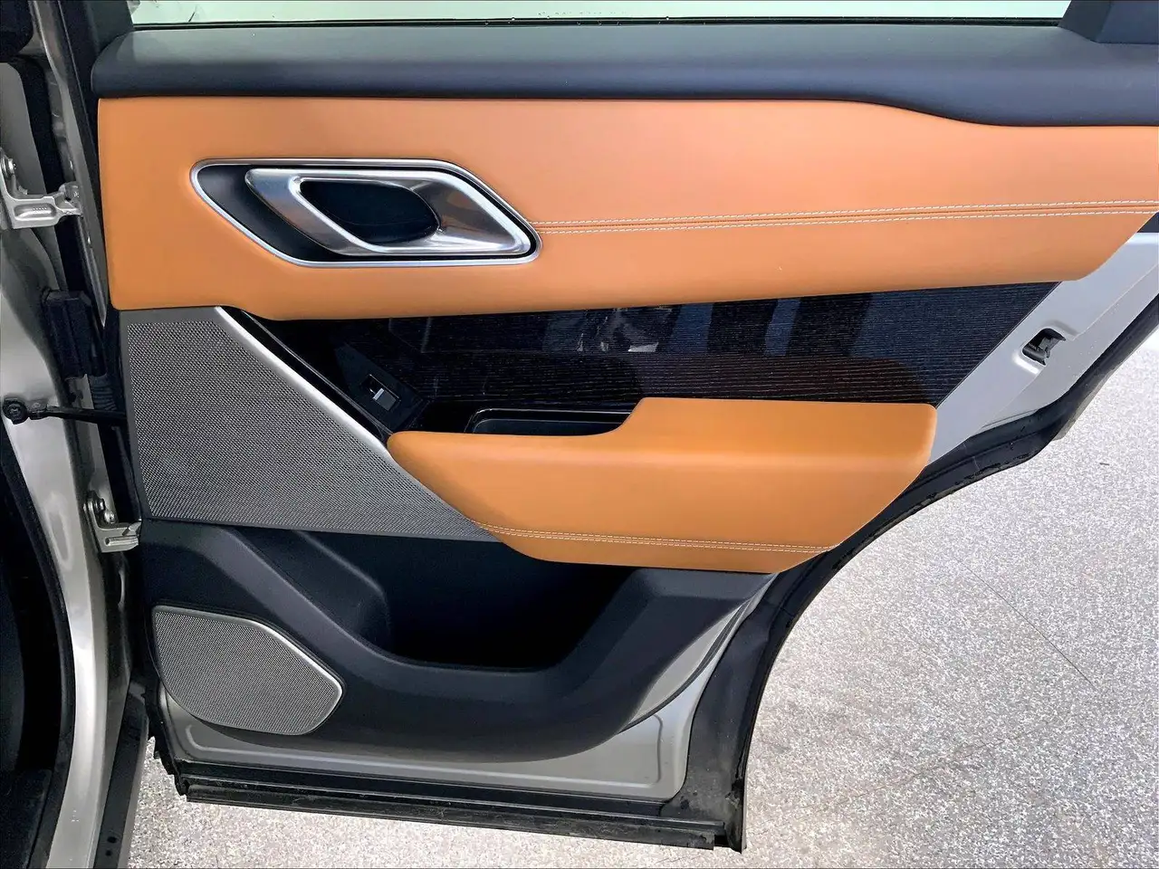 Land Rover Range Rover Velar снимка Land Rover Range Rover Velar