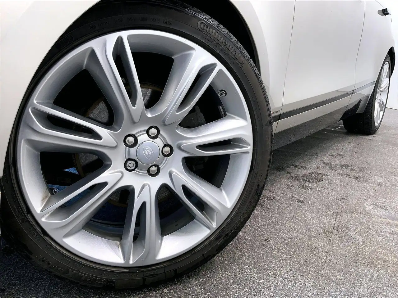 Land Rover Range Rover Velar снимка Land Rover Range Rover Velar