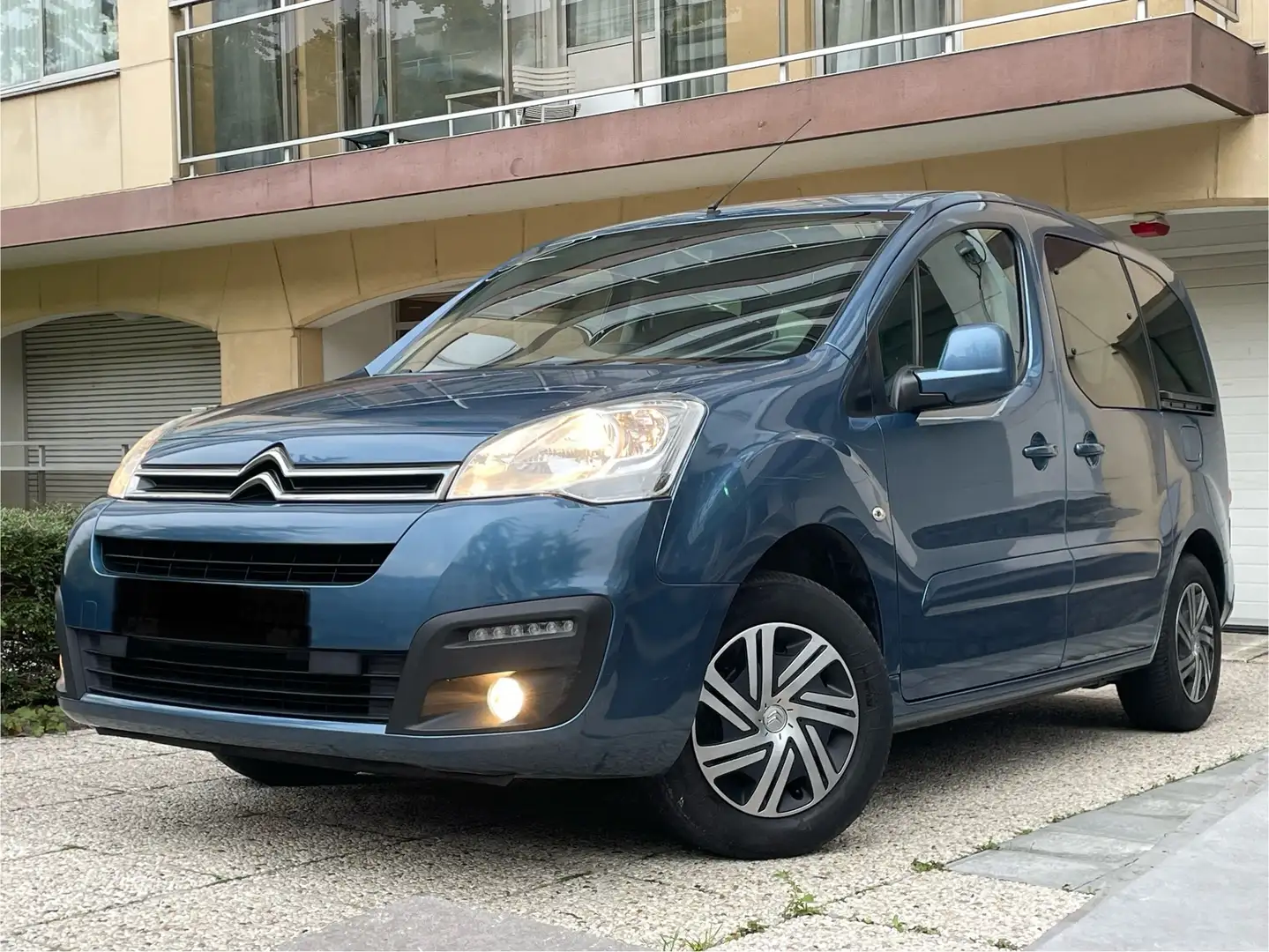 Citroen Berlingo Berlingo 1.2 essence /1er PROPRIÉTAIRE / CARNET Kék - 1