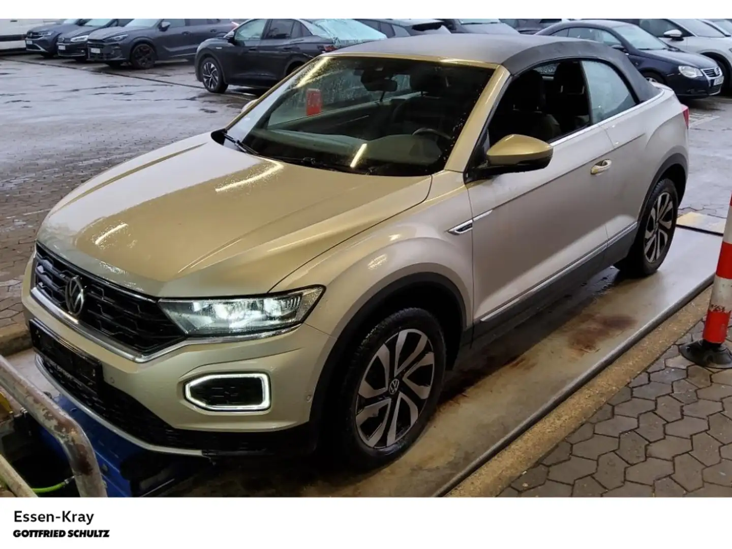 Volkswagen T-Roc Cabriolet Active 1.0 TSI LED Navi Kamera Silber - 1