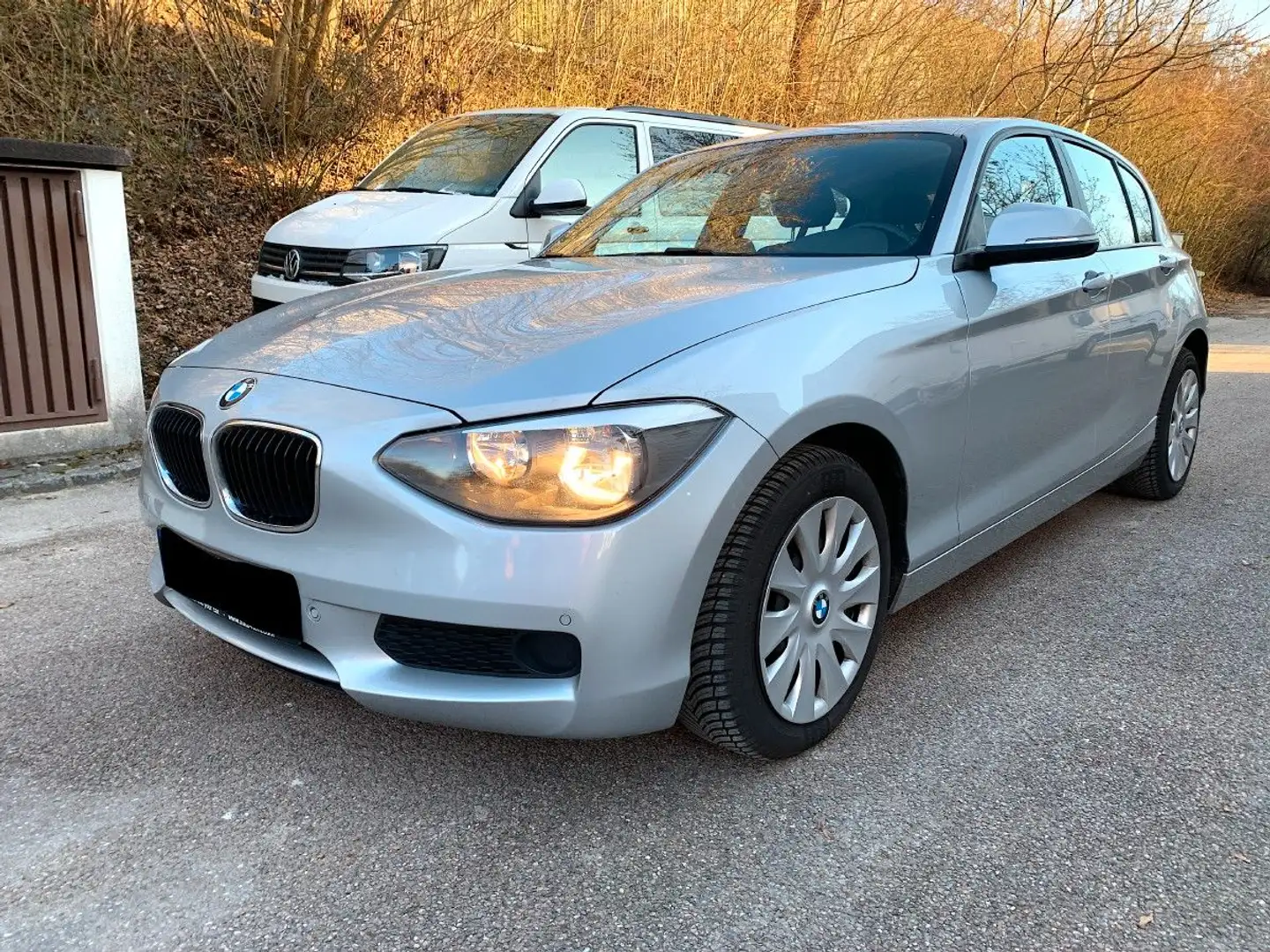 BMW 116 Silber - 1