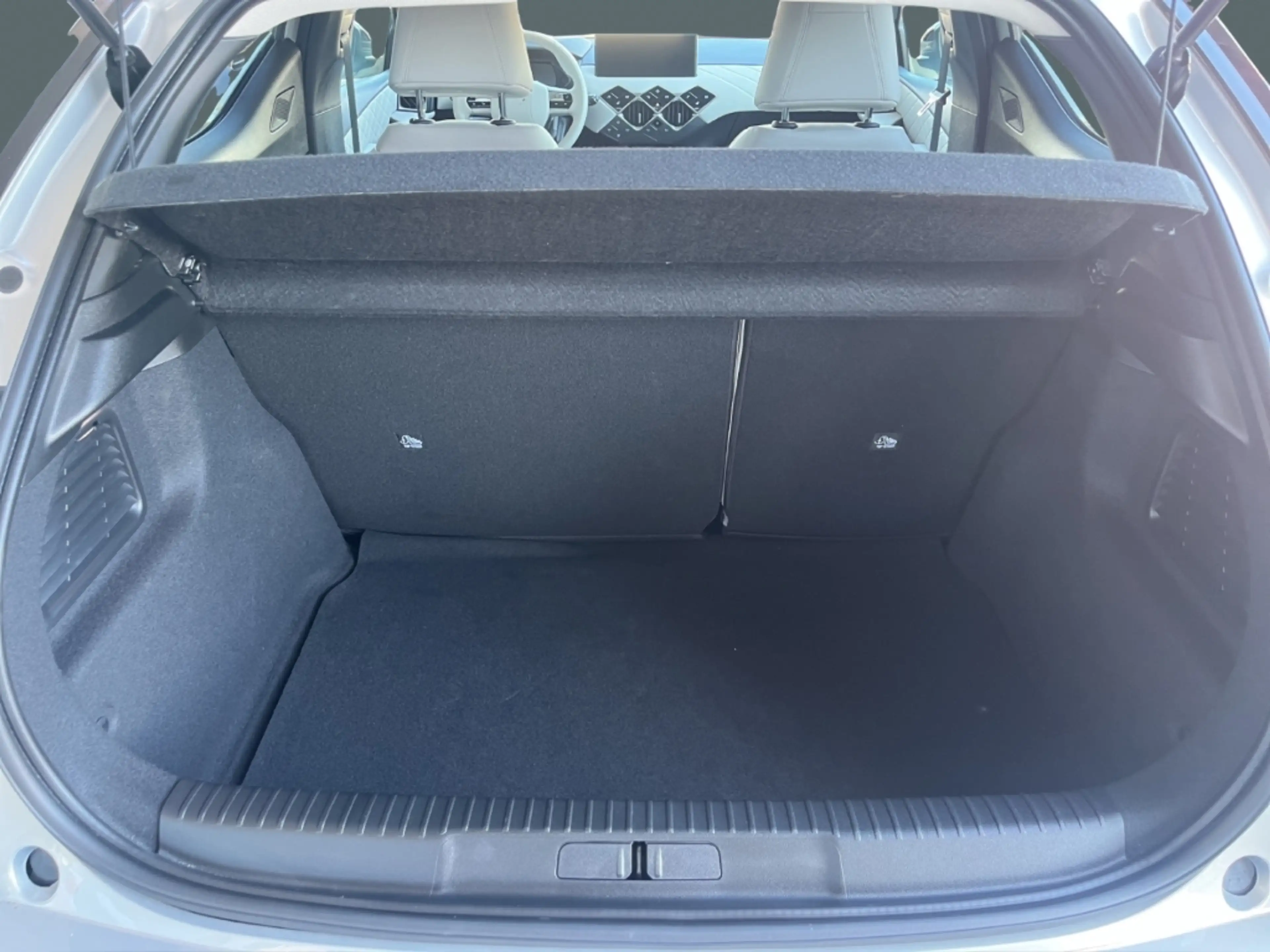 DS Automobiles DS 3 Crossback E-Tense StandHZG Navi Apple Carplay Android Auto M — photo 18