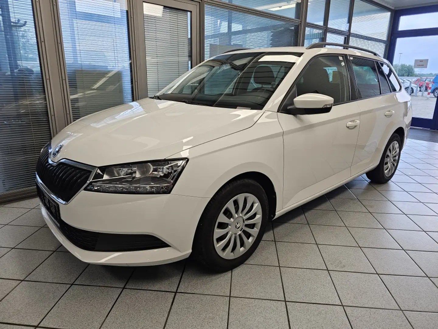 Skoda Fabia Klima,Dachreling,Sitzhzg.,Bluetooth Weiß - 2