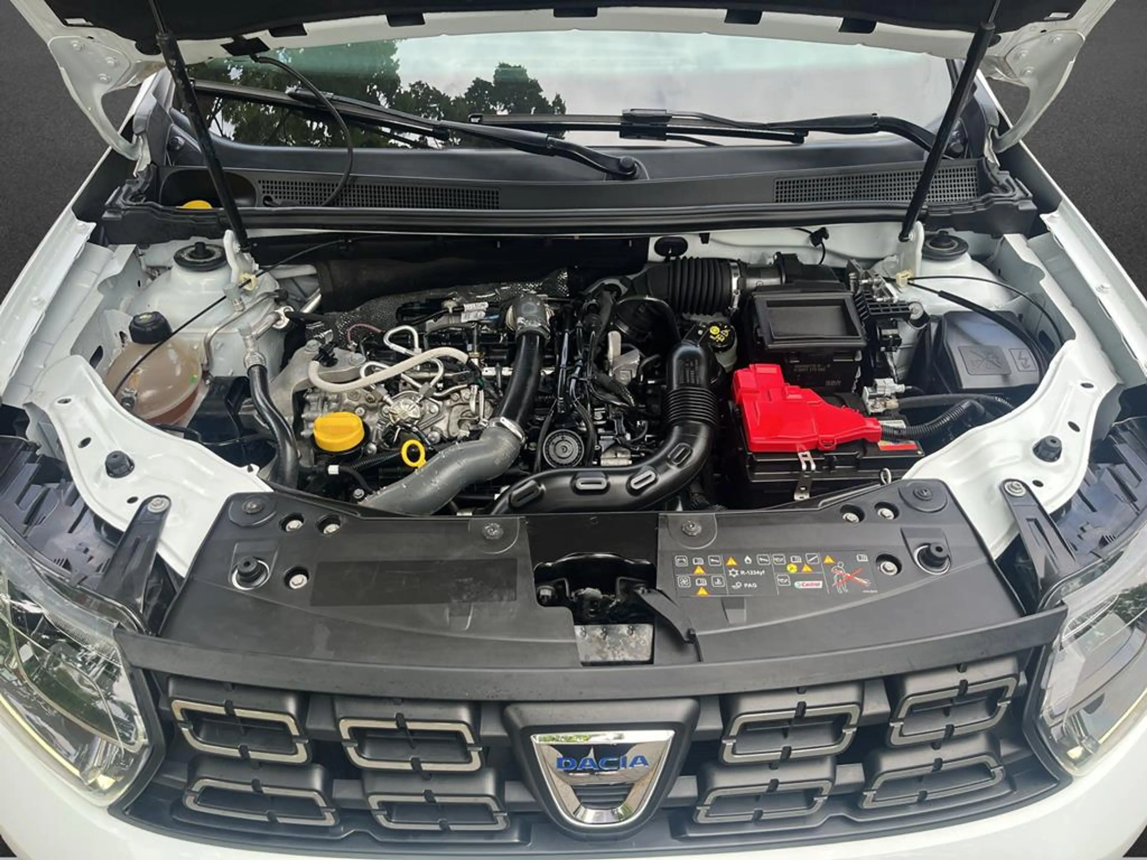 Dacia Duster Prestige 4WD — photo 8