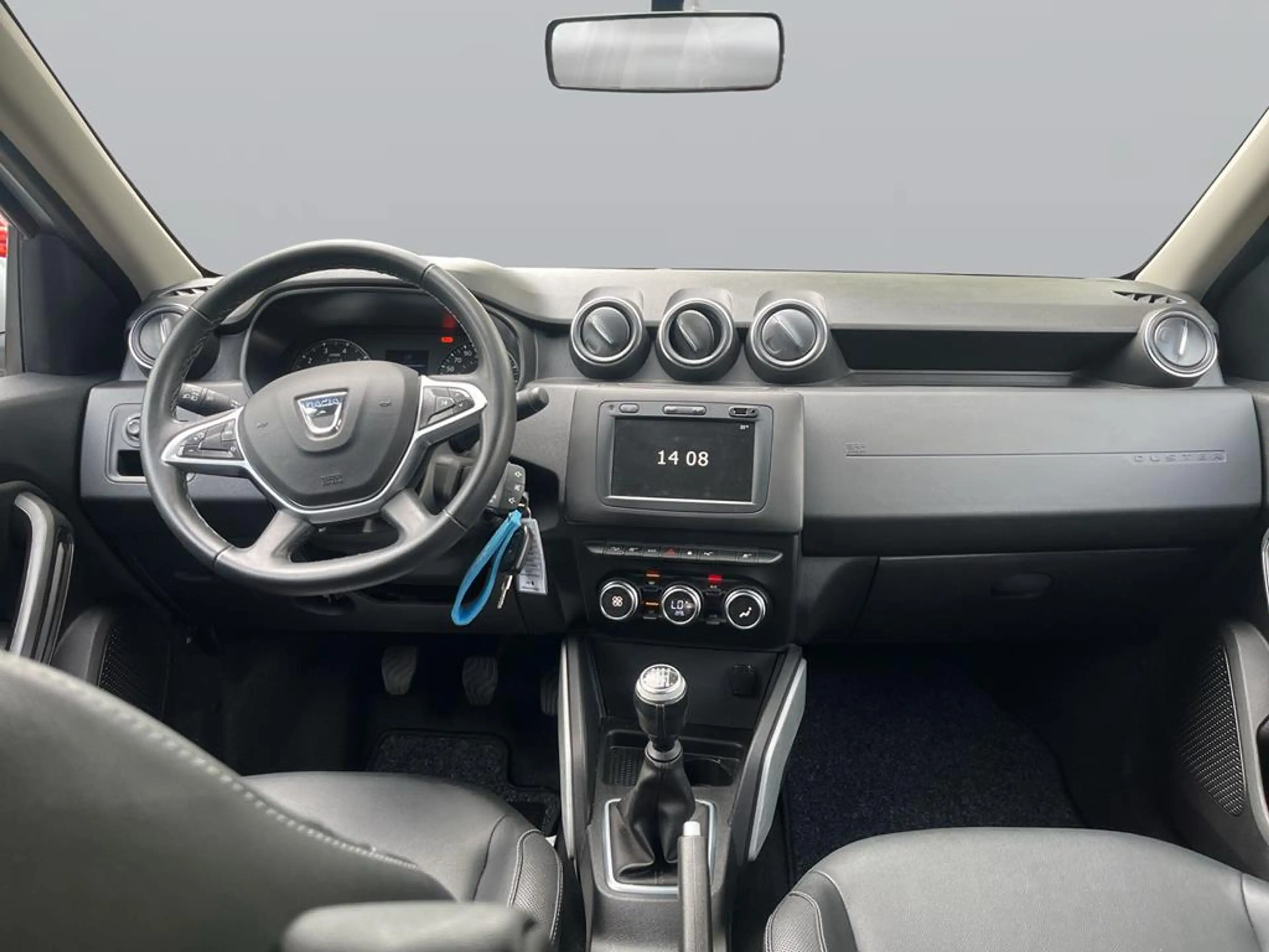 Dacia Duster Prestige 4WD — photo 12