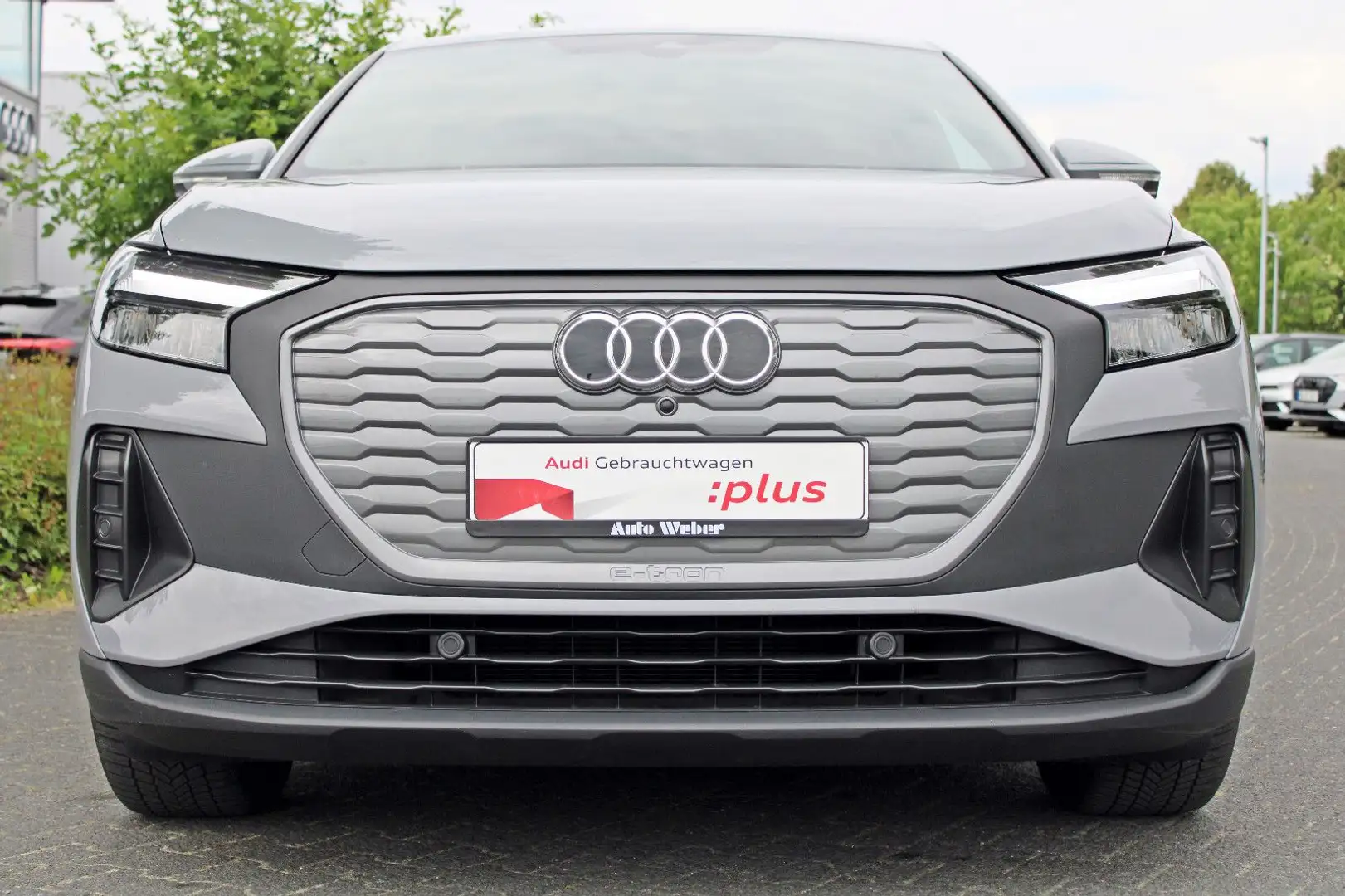 Audi Q4 Sportback 35 e-tron ALL SEASON SITZHZ GRA APS Grau - 2