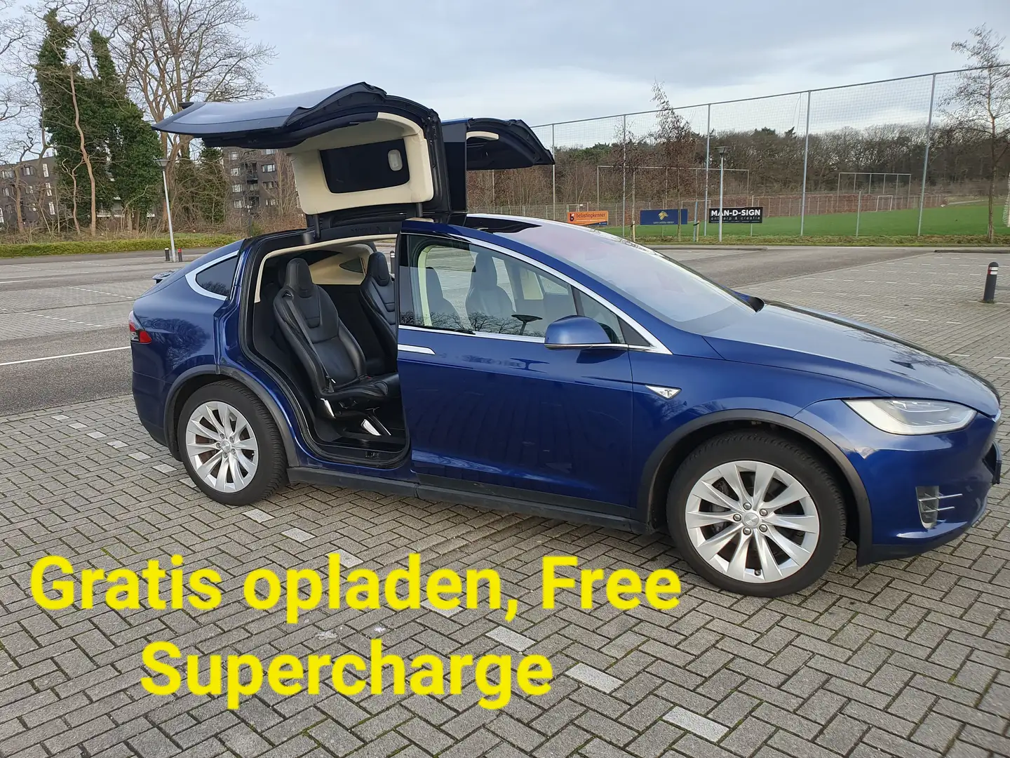 Tesla Model X 90D Free Supercharge Autopilot 6 persoons Blauw - 1