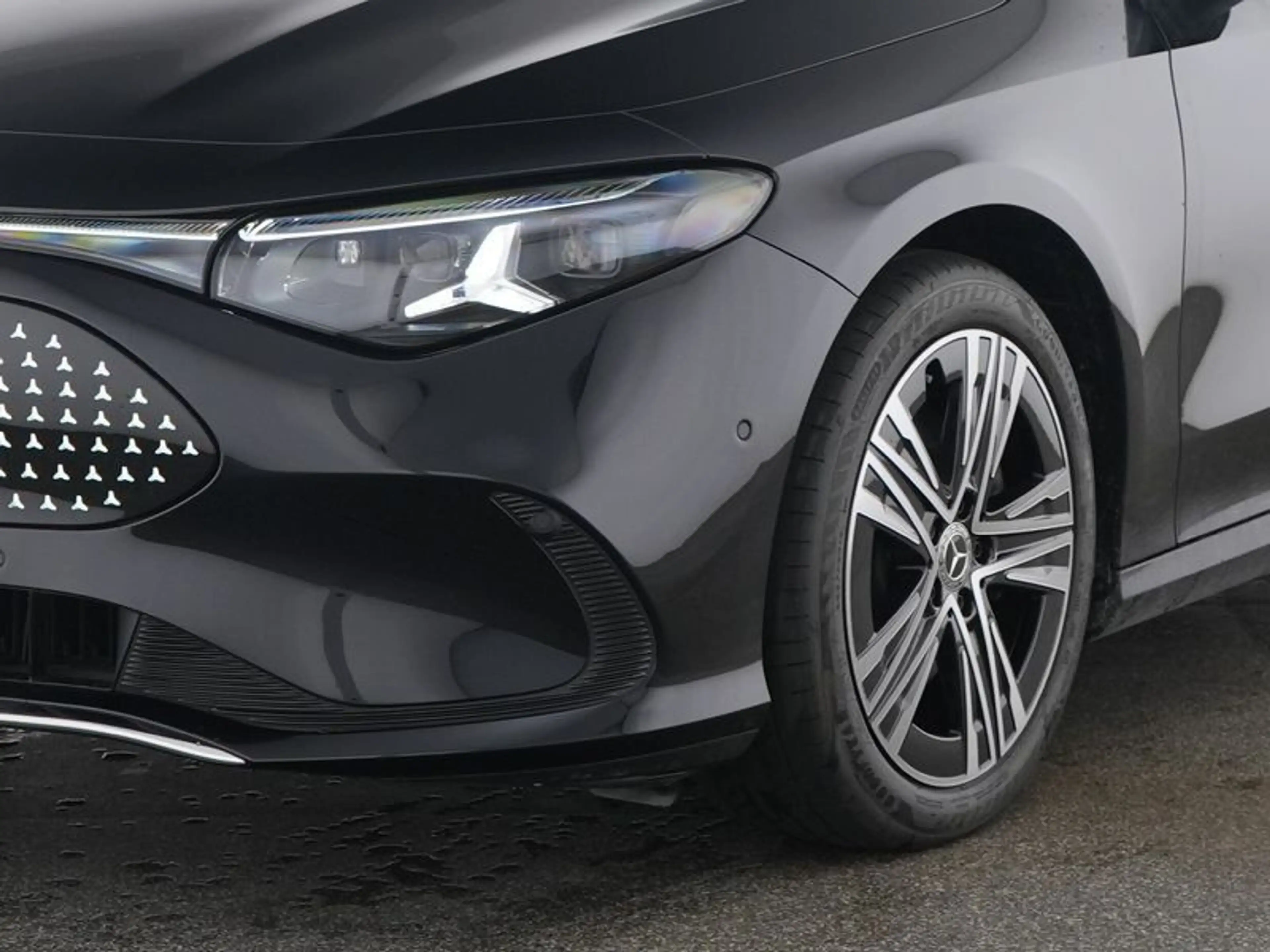 Mercedes-Benz CLA 250 + EQ PROG-PREMIUM MBEAM MEMORY DISTRO VZA — photo 3
