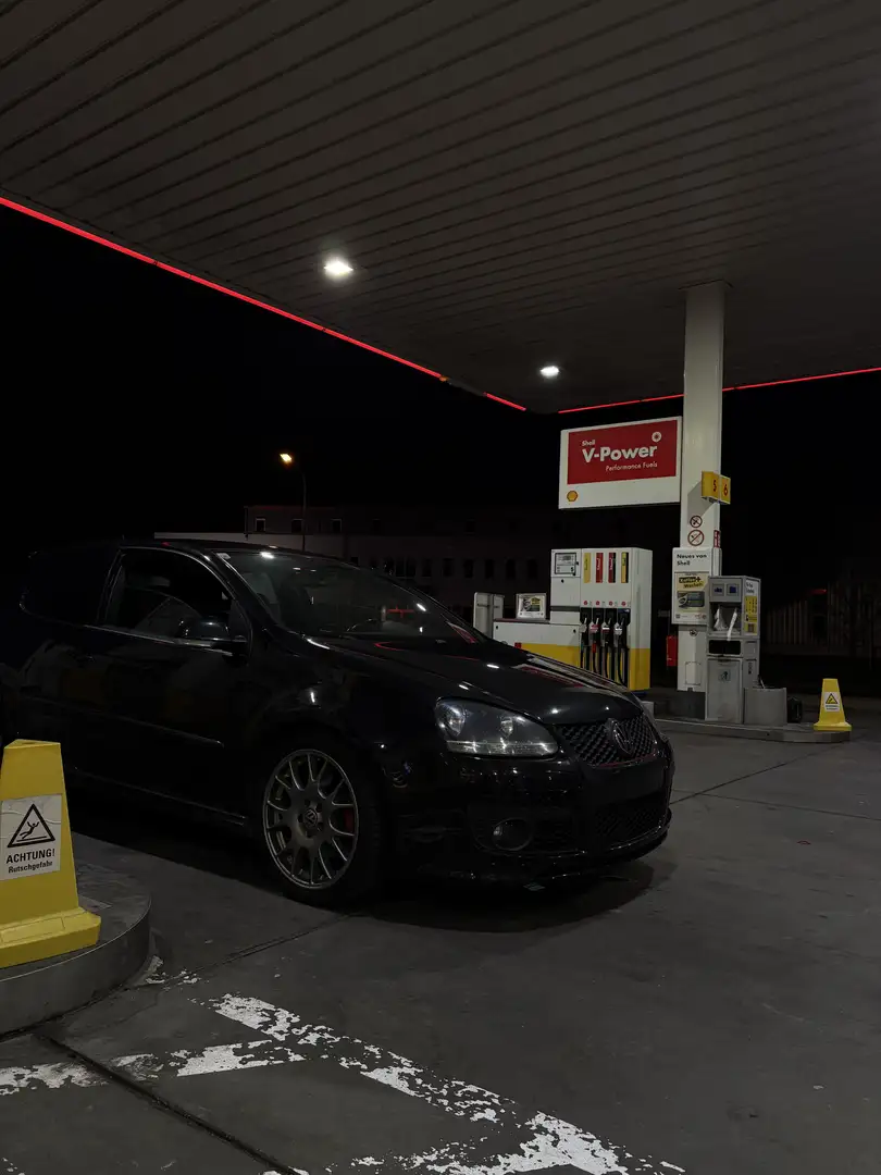 Volkswagen Golf GTI Edition 30 Schwarz - 2