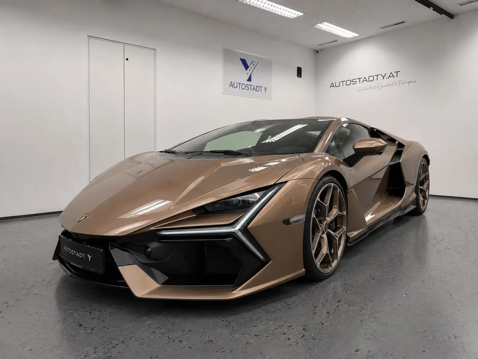 Lamborghini Revuelto Export netto ohne NoVA € 520.000,-