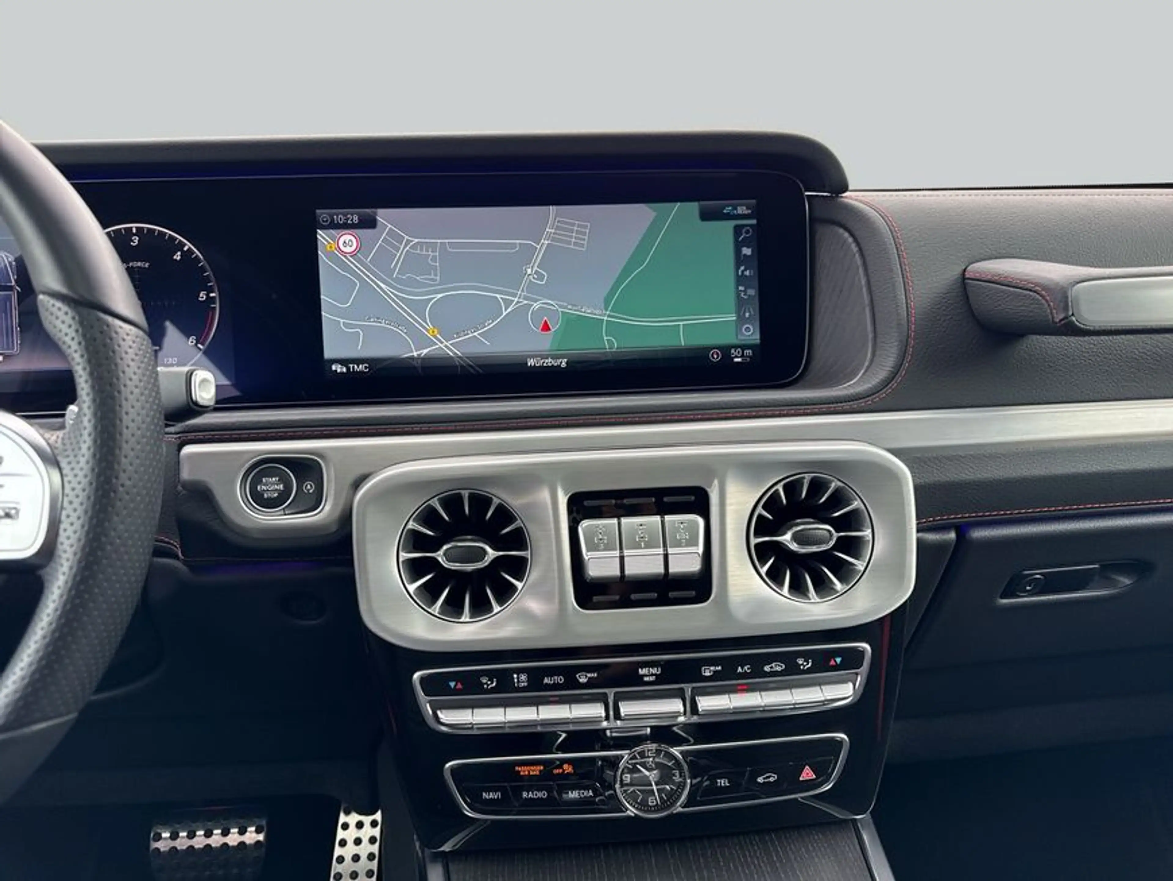 Mercedes-Benz G 400 G-Klasse — photo 14