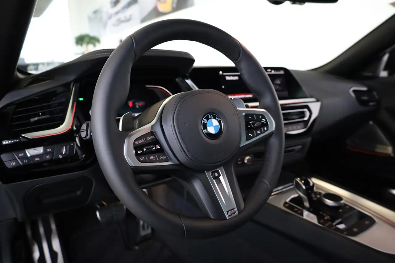 BMW Z4 2026 — фото 11