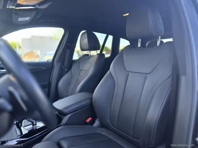 BMW X3 M view 9