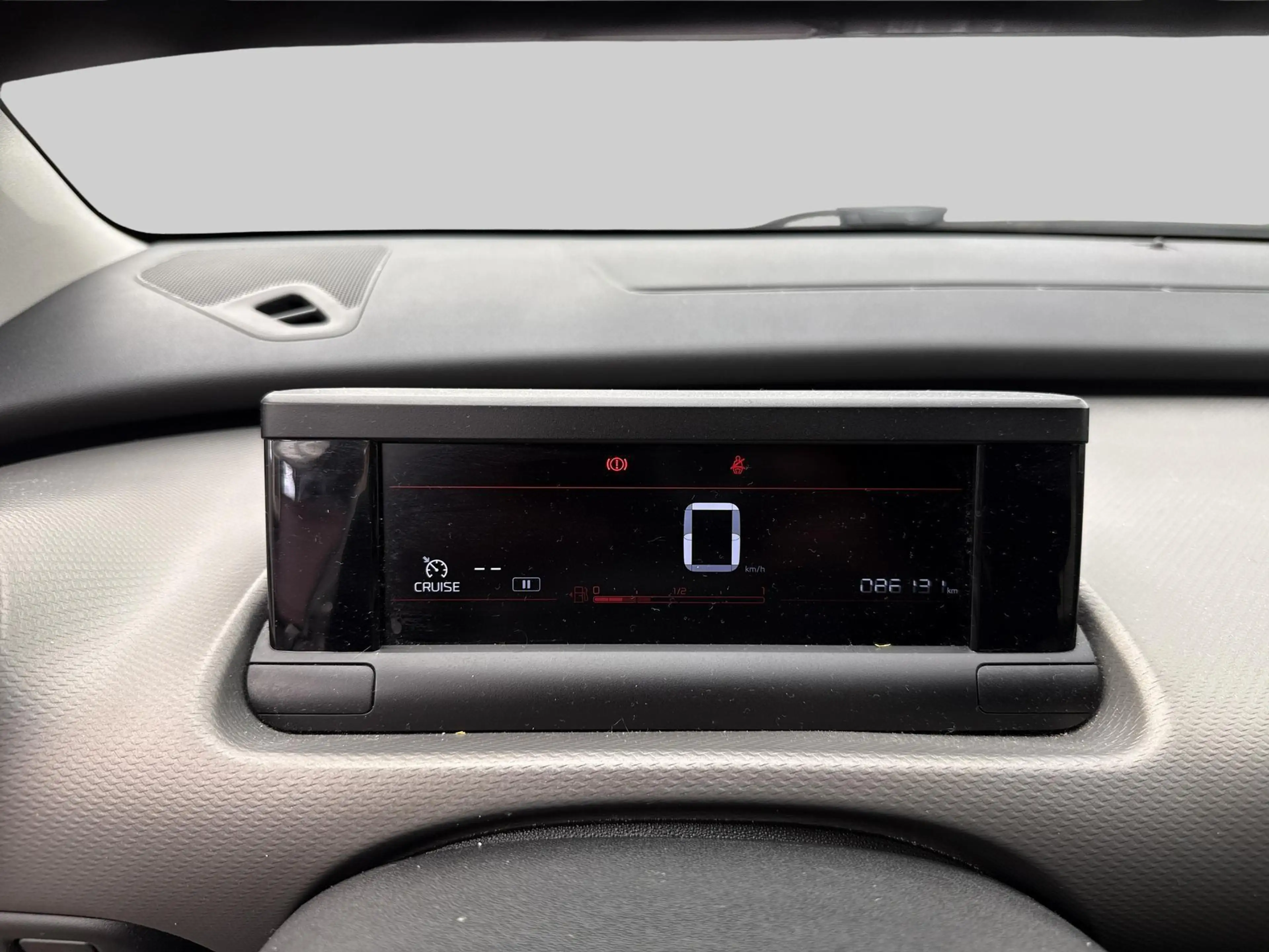 Citroen C4 Cactus 1.2 PureTech Shine — photo 15