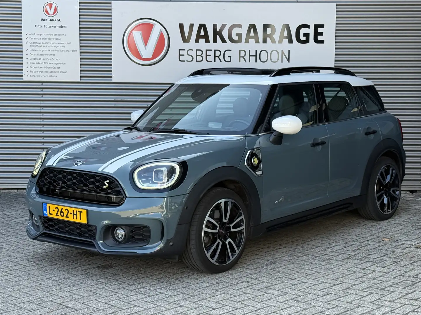 MINI Cooper SE Countryman Mini 2.0 ALL4 Chili PHEV SCHUIFDAK,NAVI/CAMERA Groen - 1