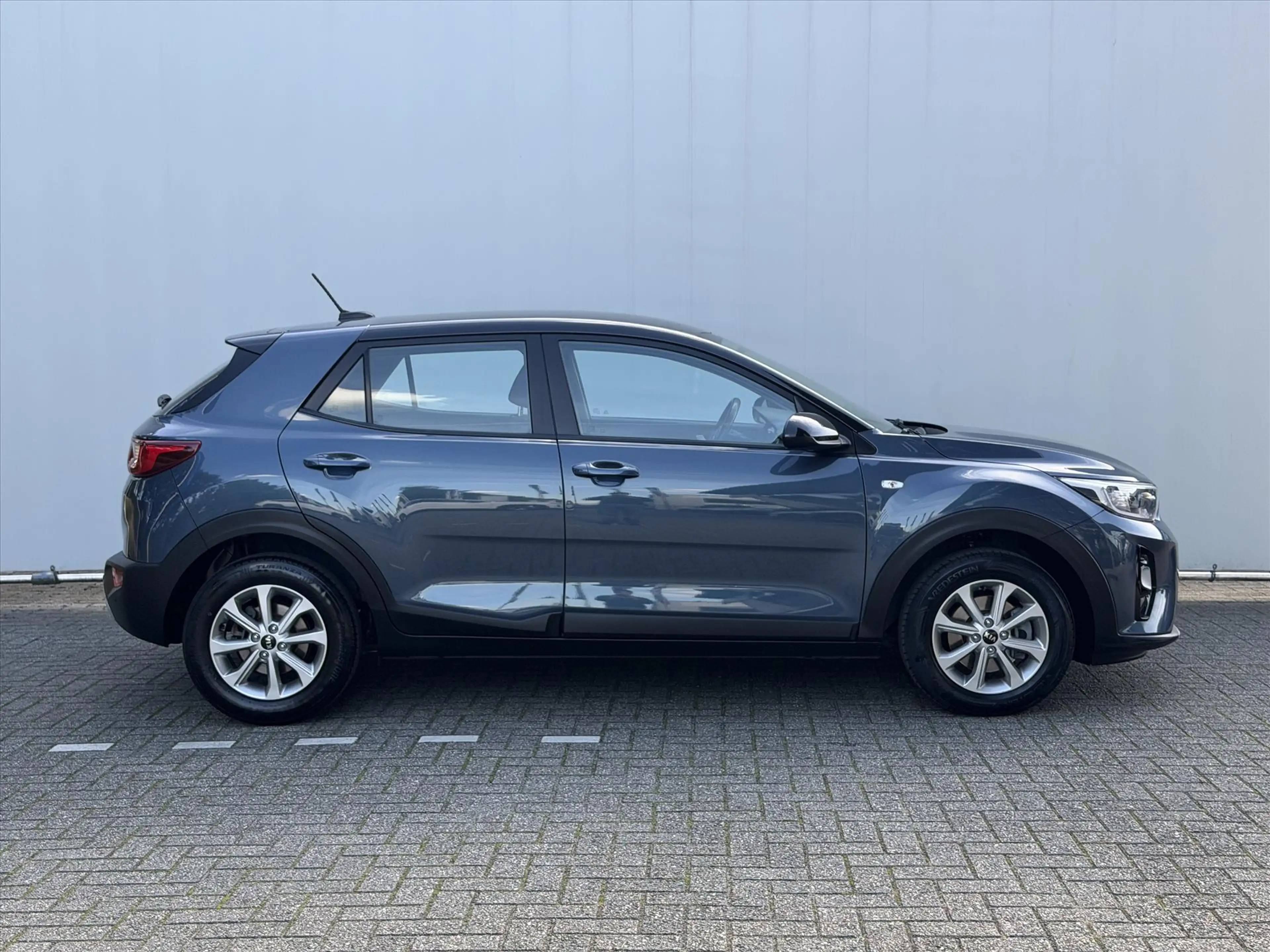 Kia Stonic 1.2 MPi 84pk ComfortPlusLine Navigator l Trekhaak — photo 6