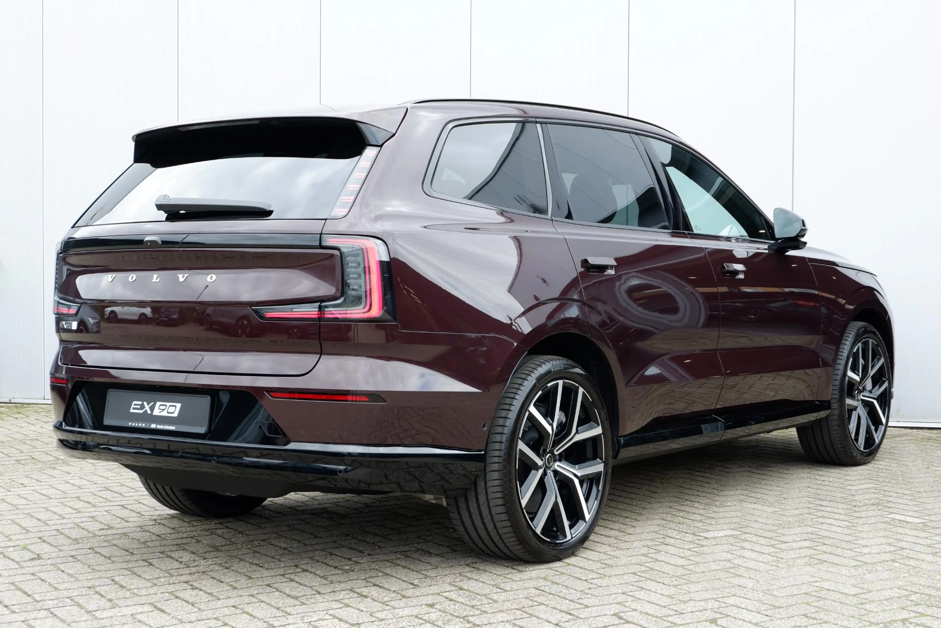 Volvo EX90 Twin Motor Performance 106 kWh Ultra Executive Edi — photo 2