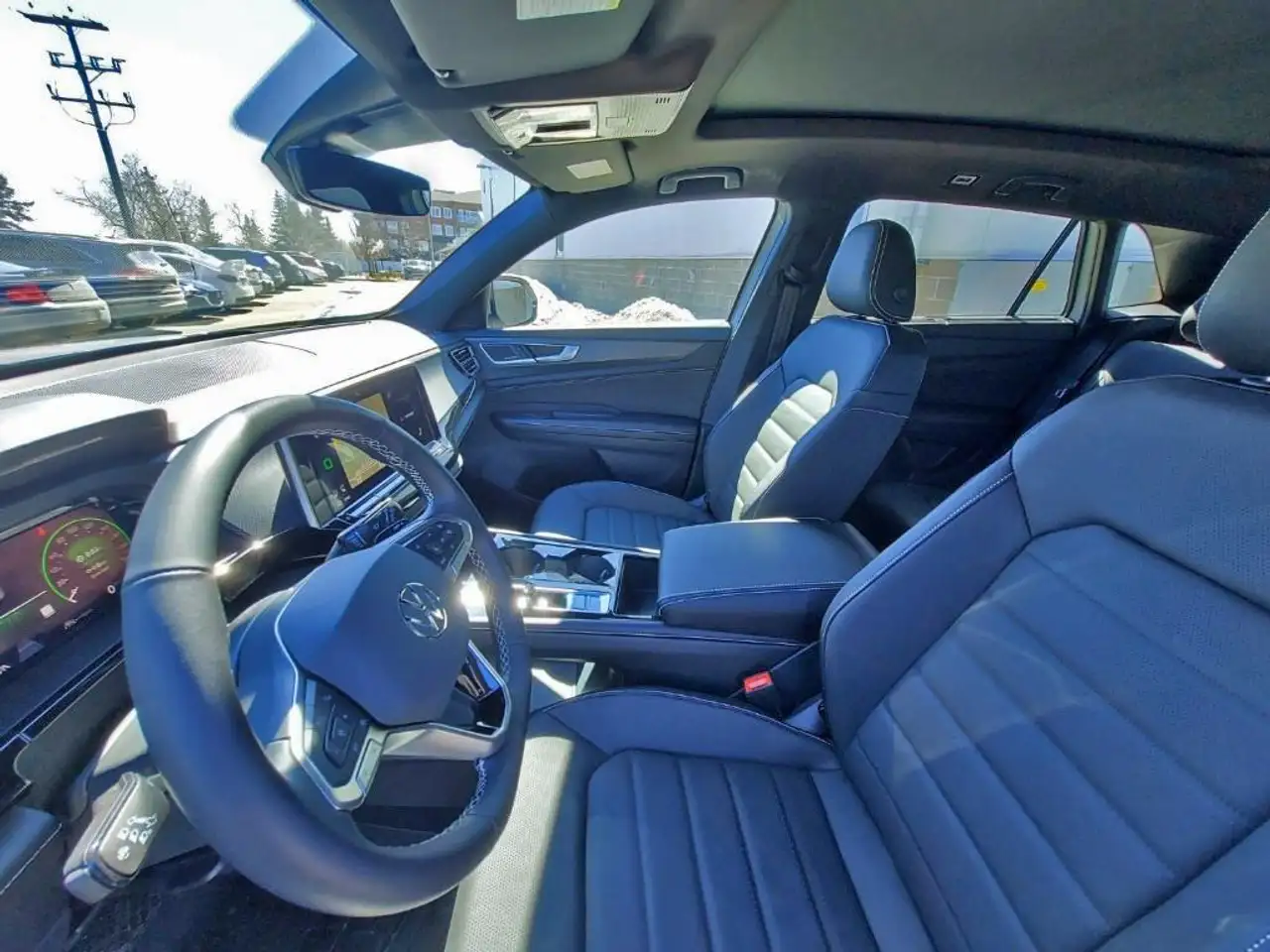 Volkswagen Atlas photo Volkswagen Atlas