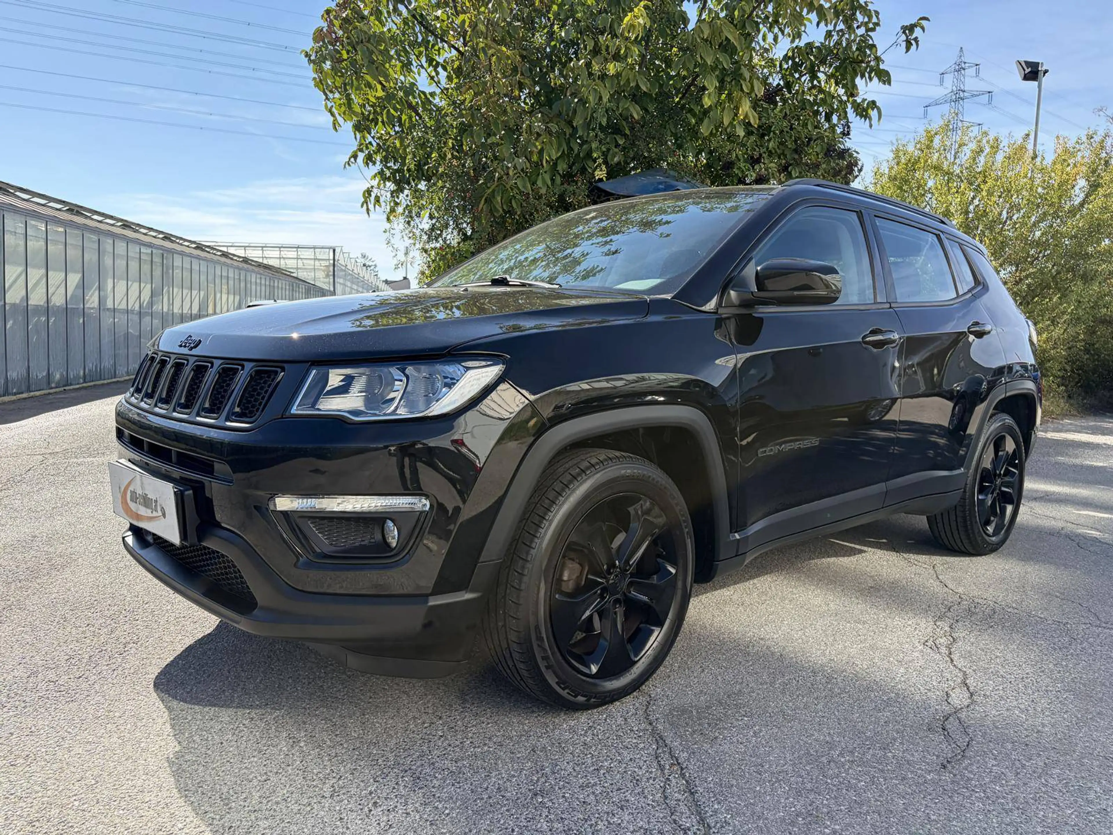 Jeep Compass 1,4 MultiAir2 Night Eagle AHK Kamera CarPlay Keyless LaneAssist 1.Besitz — photo 4