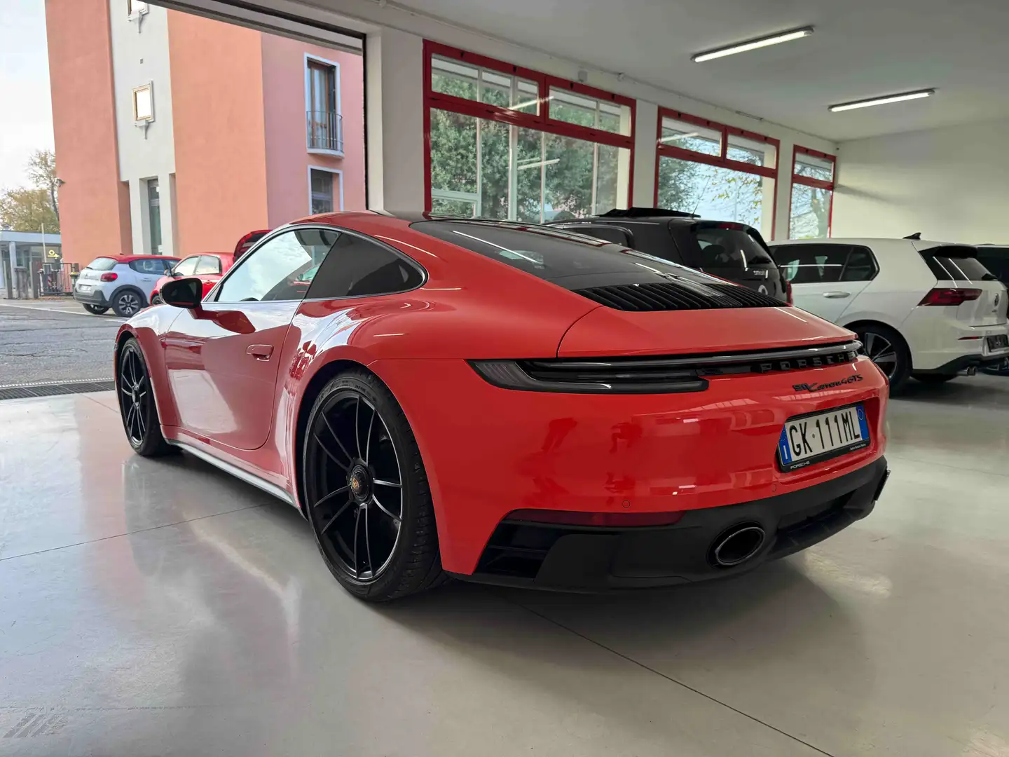 Porsche 992 911 Carrera 992 Coupe 911 3.0 Carrera 4 GTS auto Arancione - 1