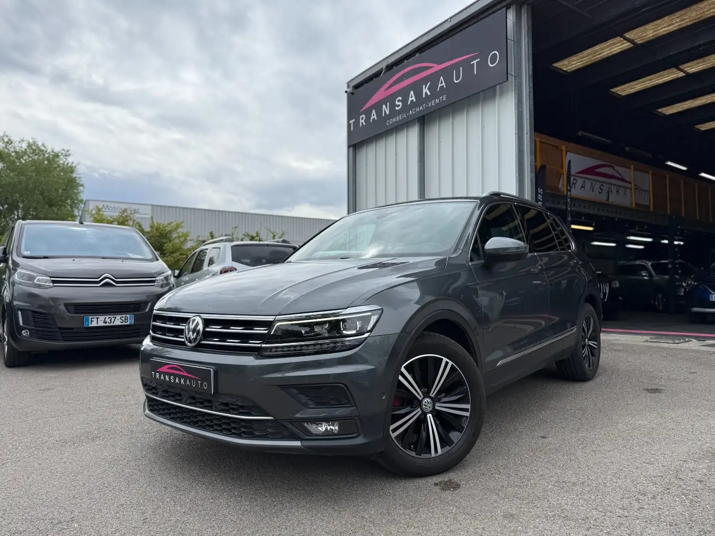 Volkswagen Tiguan Carat Grigio - 1