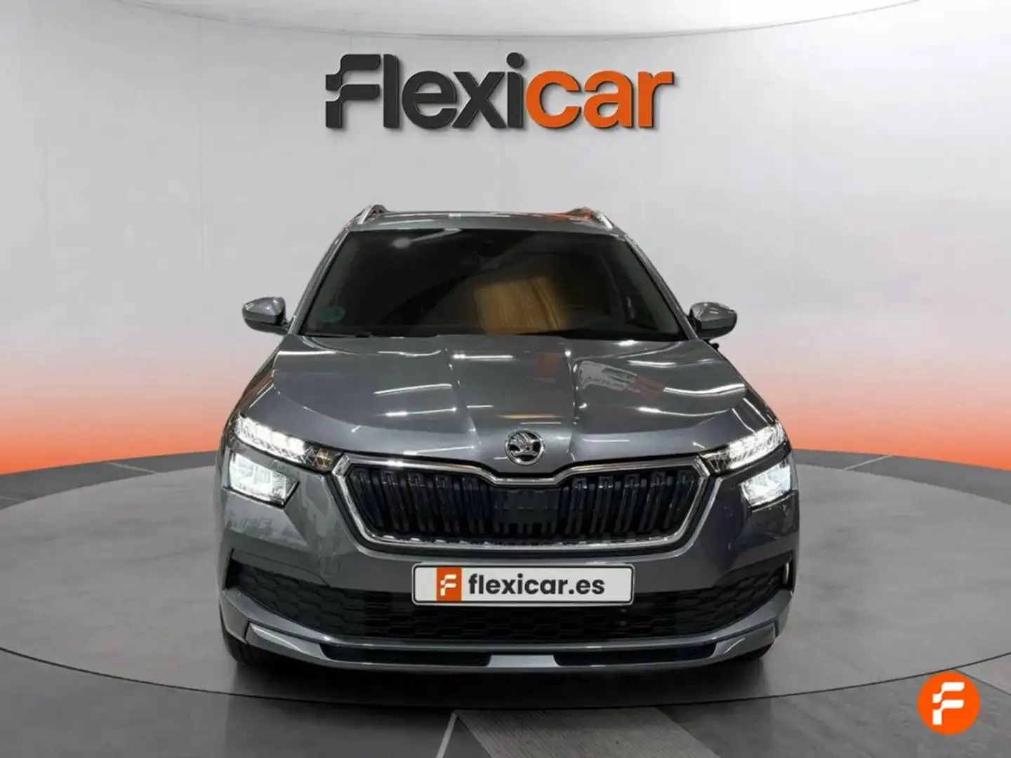 Skoda Kamiq 1.0 TSI 81kW (110CV) Active Gris - 2