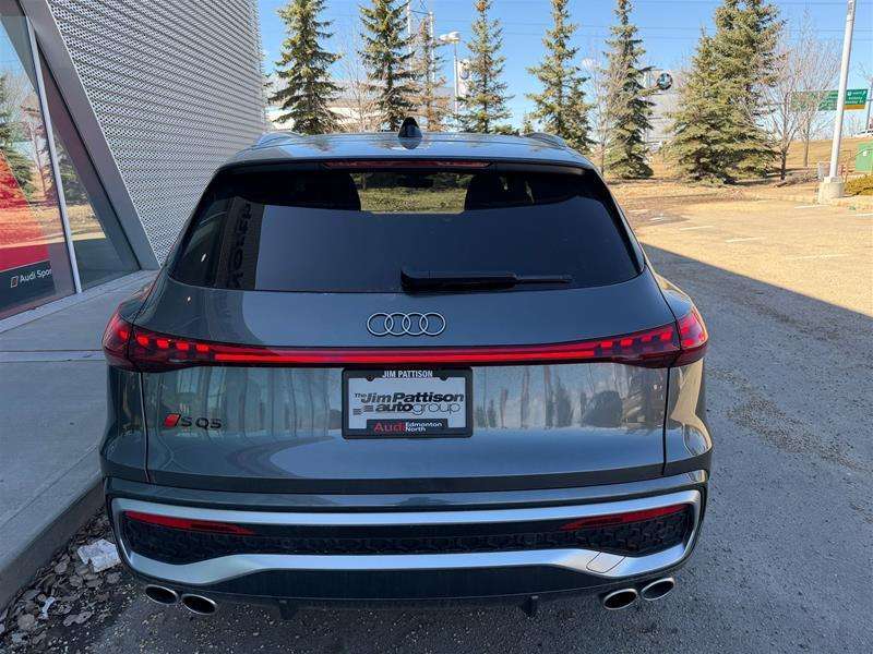 2025 Audi SQ5 Progressiv 3.0 TFSI quattro — снимка 1