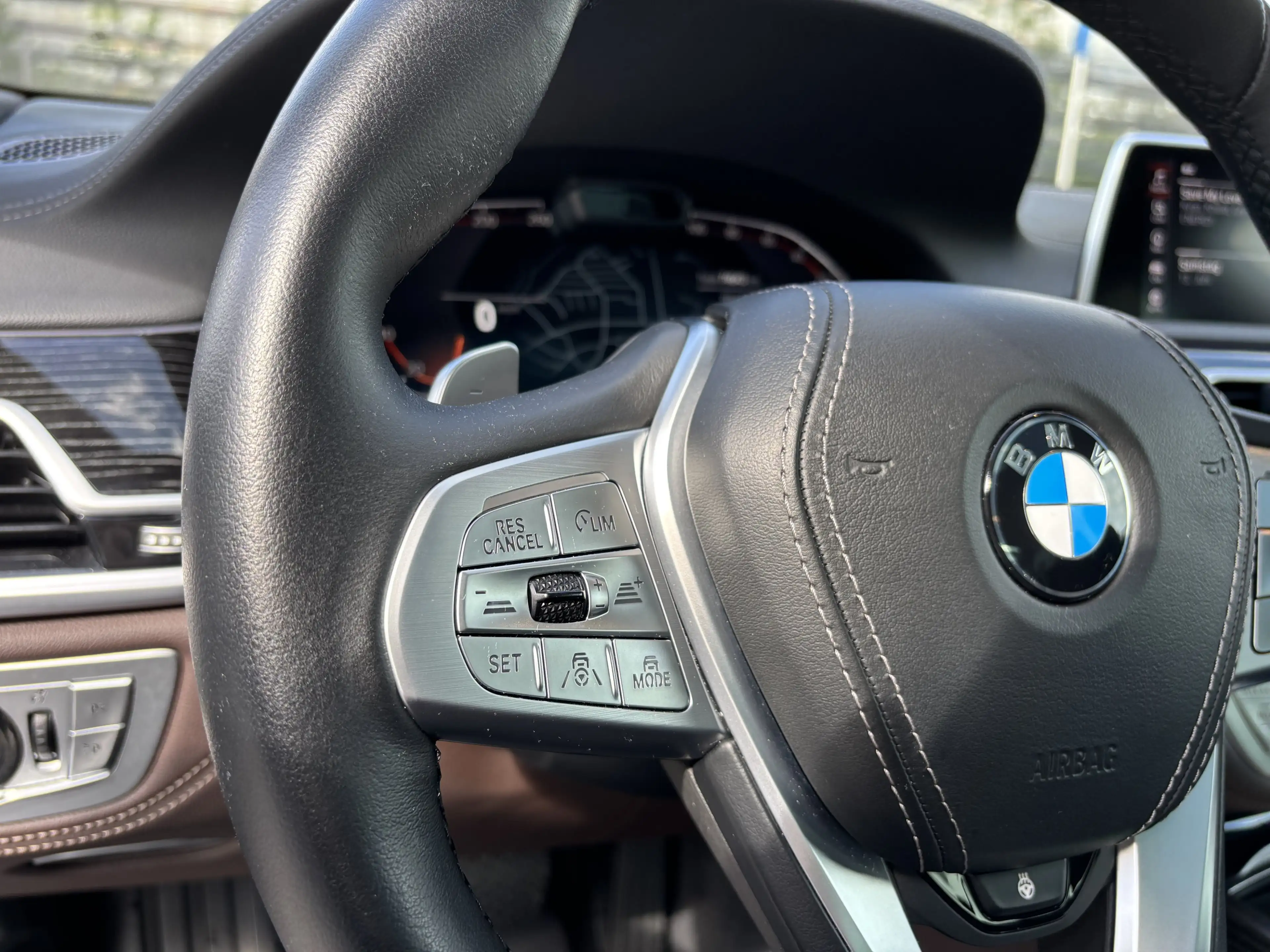 BMW 730 d A Limousine Touch Command Gestiksteuerung — photo 15
