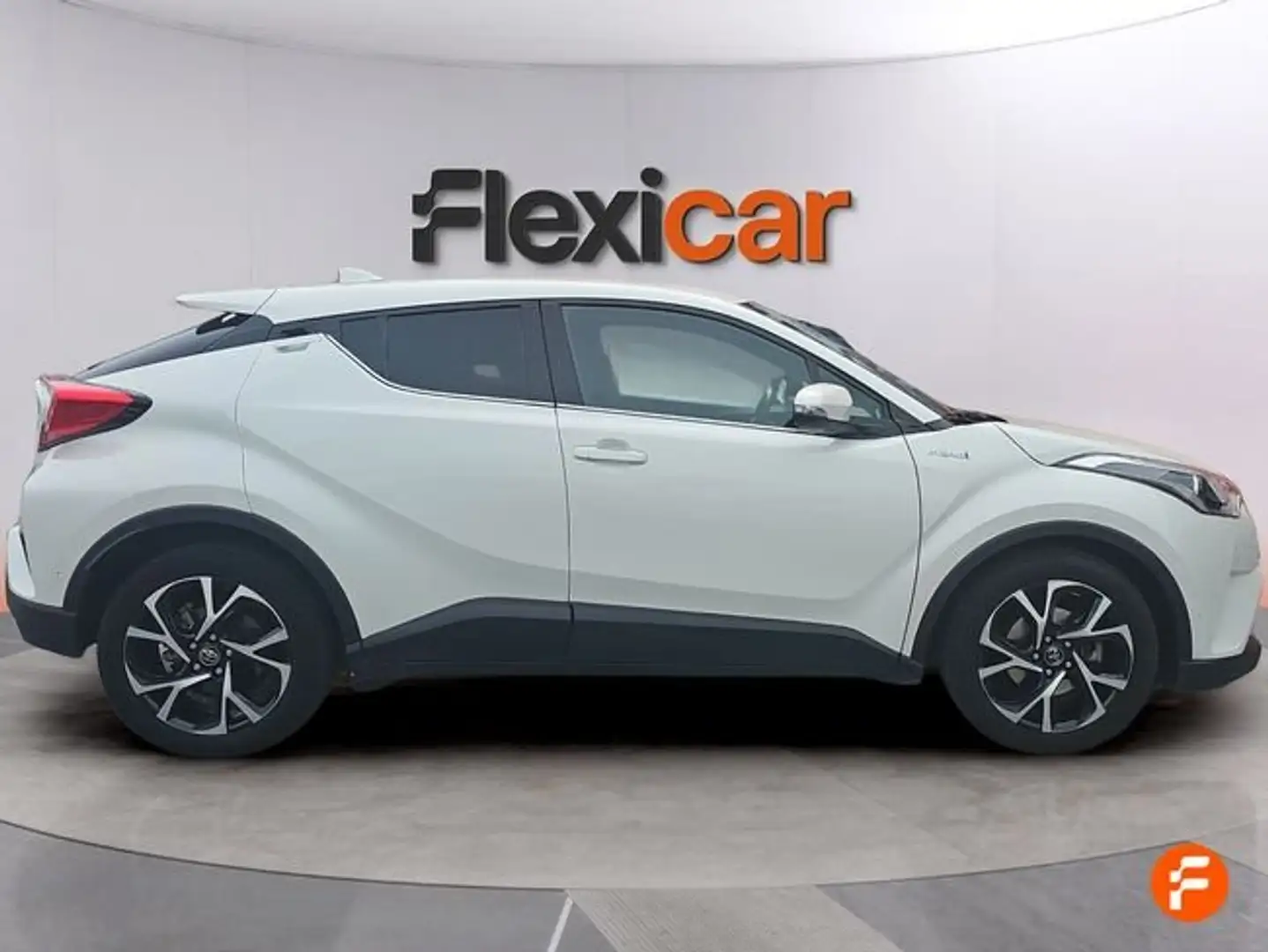 Toyota C-HR 125H Active Blanco - 2