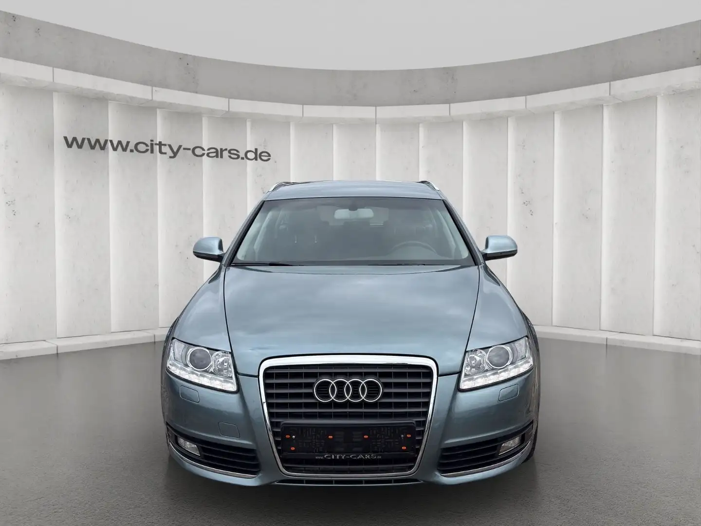 Audi A6 Avant 2.0 TDI Autom.*Bi Xenon*Navigation* Grau - 2