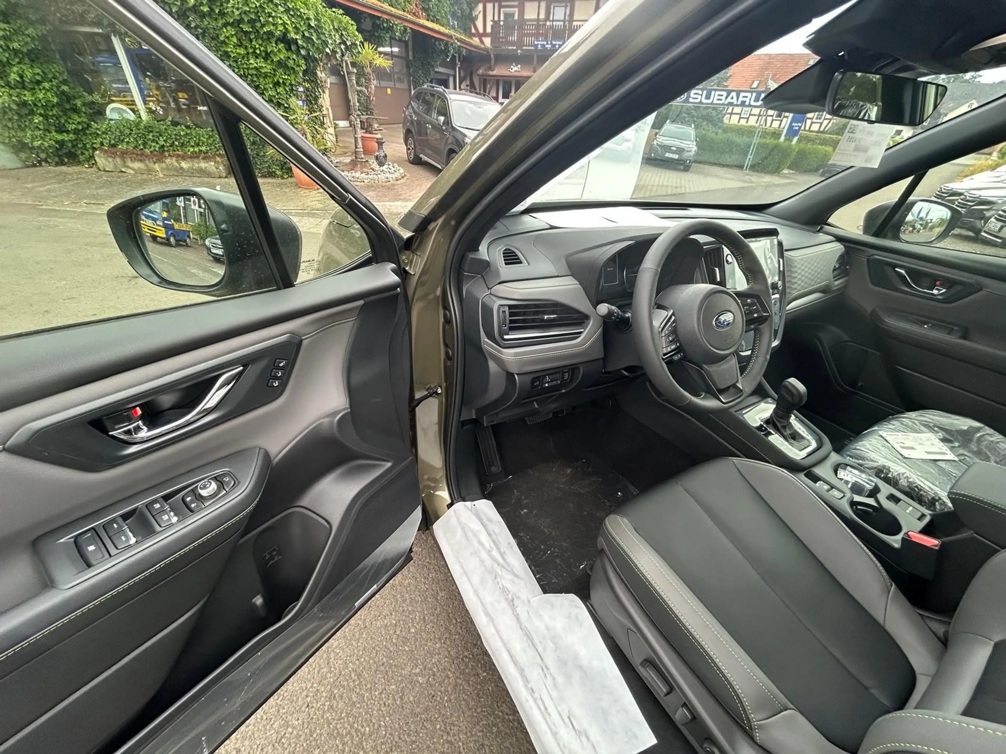 Subaru Forester Exclusive Cross Lineatronic — photo 9