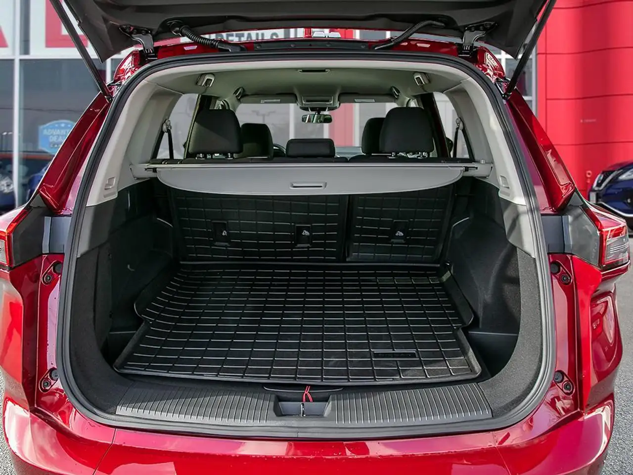 Nissan Rogue снимка Nissan Rogue
