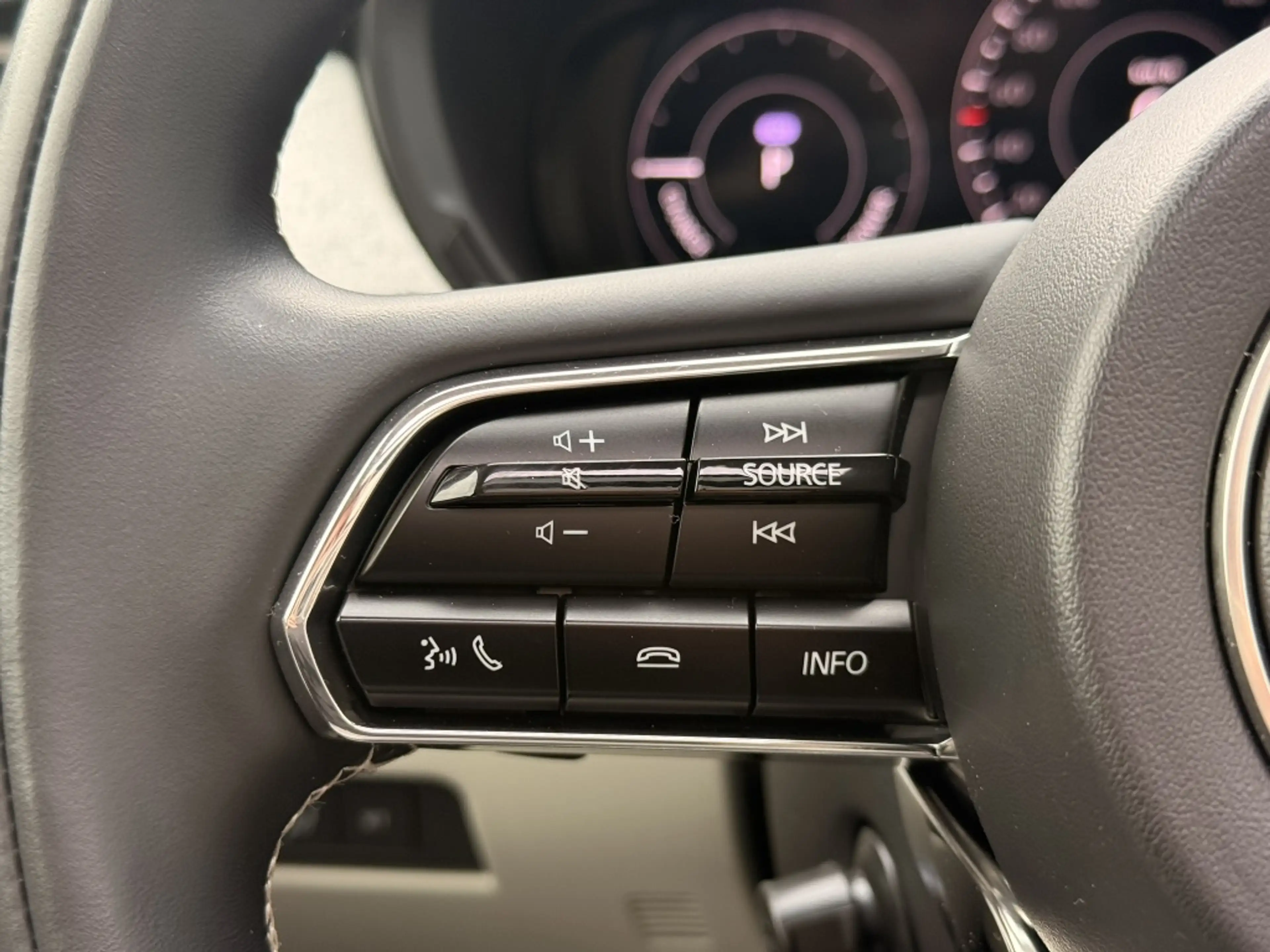 Mazda CX-80 2.5 PHEV Takumi Plus 6p | Pano | 360 | Leer — photo 12