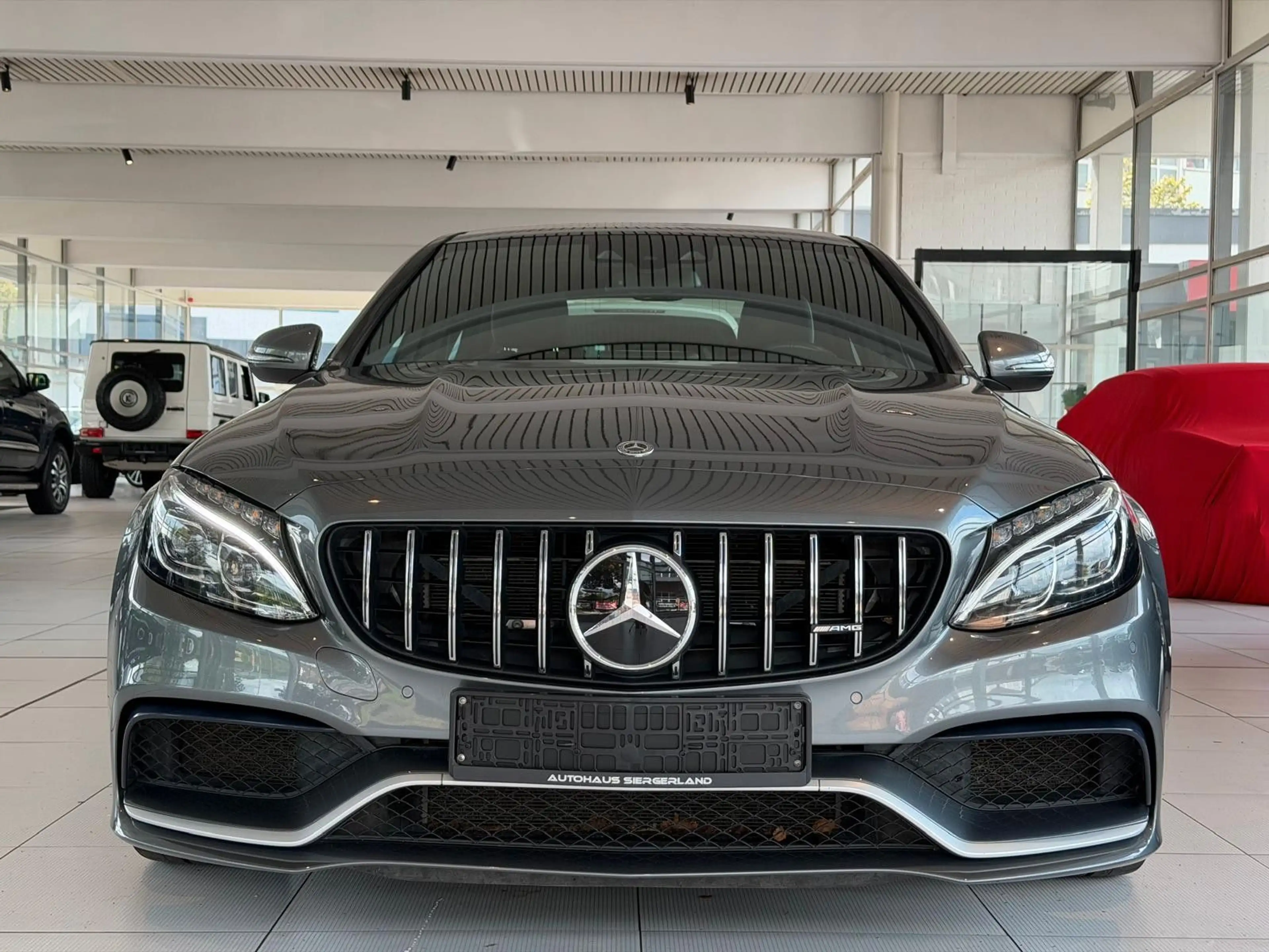Mercedes-Benz C 63 AMG /Burmester/Pano/SportAbgas/Scheckheft/ — photo 3