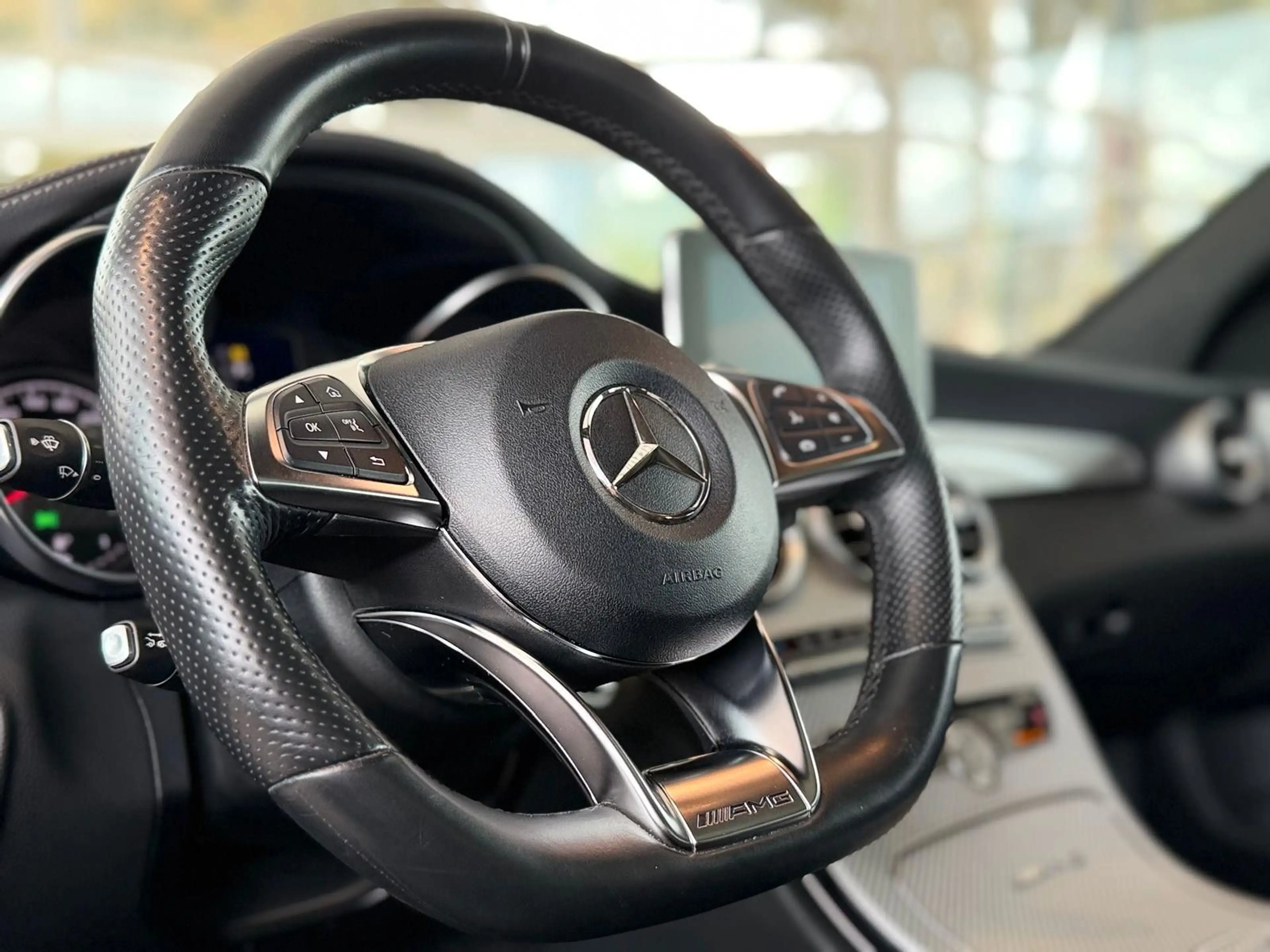 Mercedes-Benz C 63 AMG /Burmester/Pano/SportAbgas/Scheckheft/ — photo 13